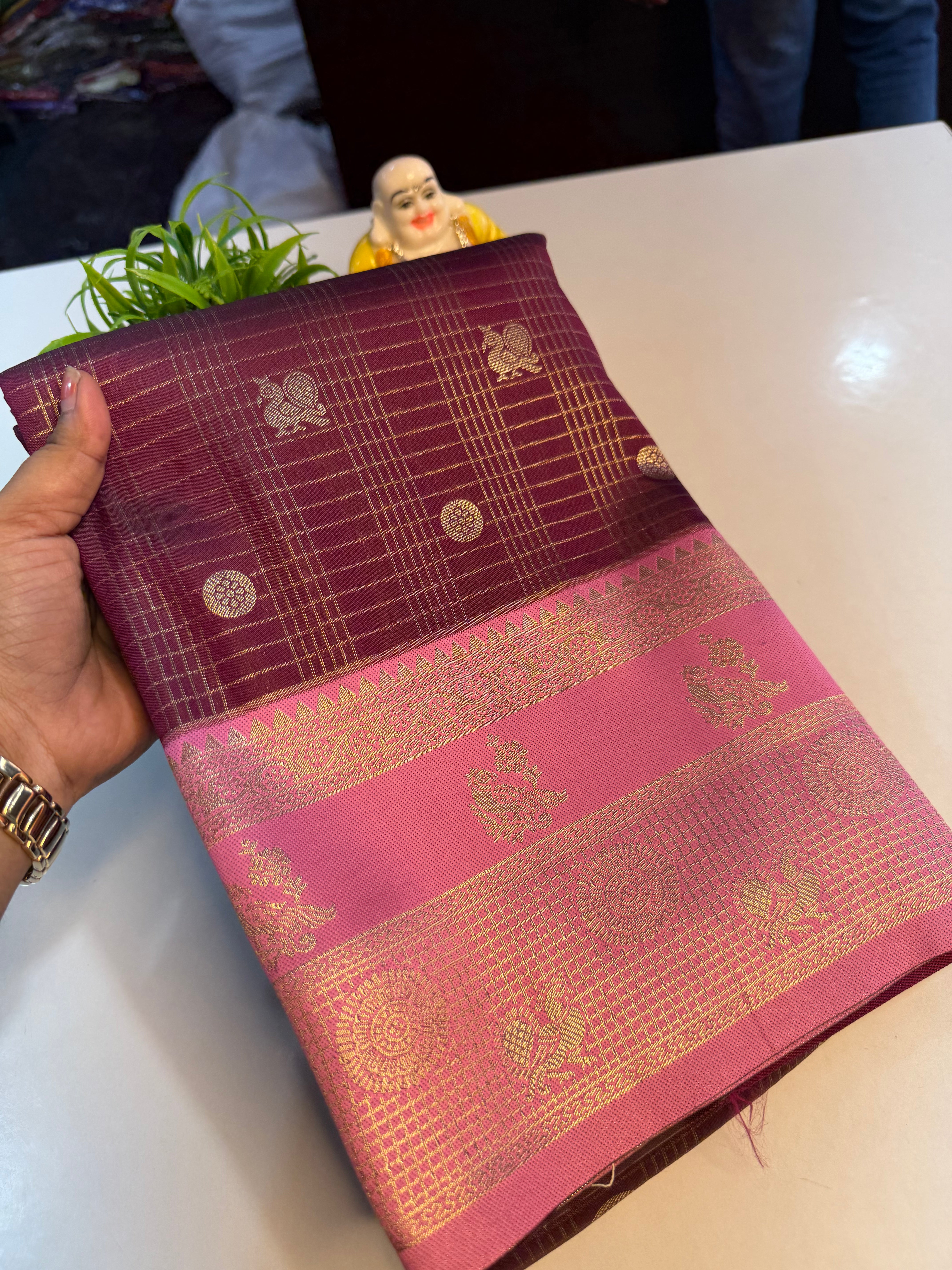 Premium Semi Silk Saree with Peacock Design & Rich Pallu…