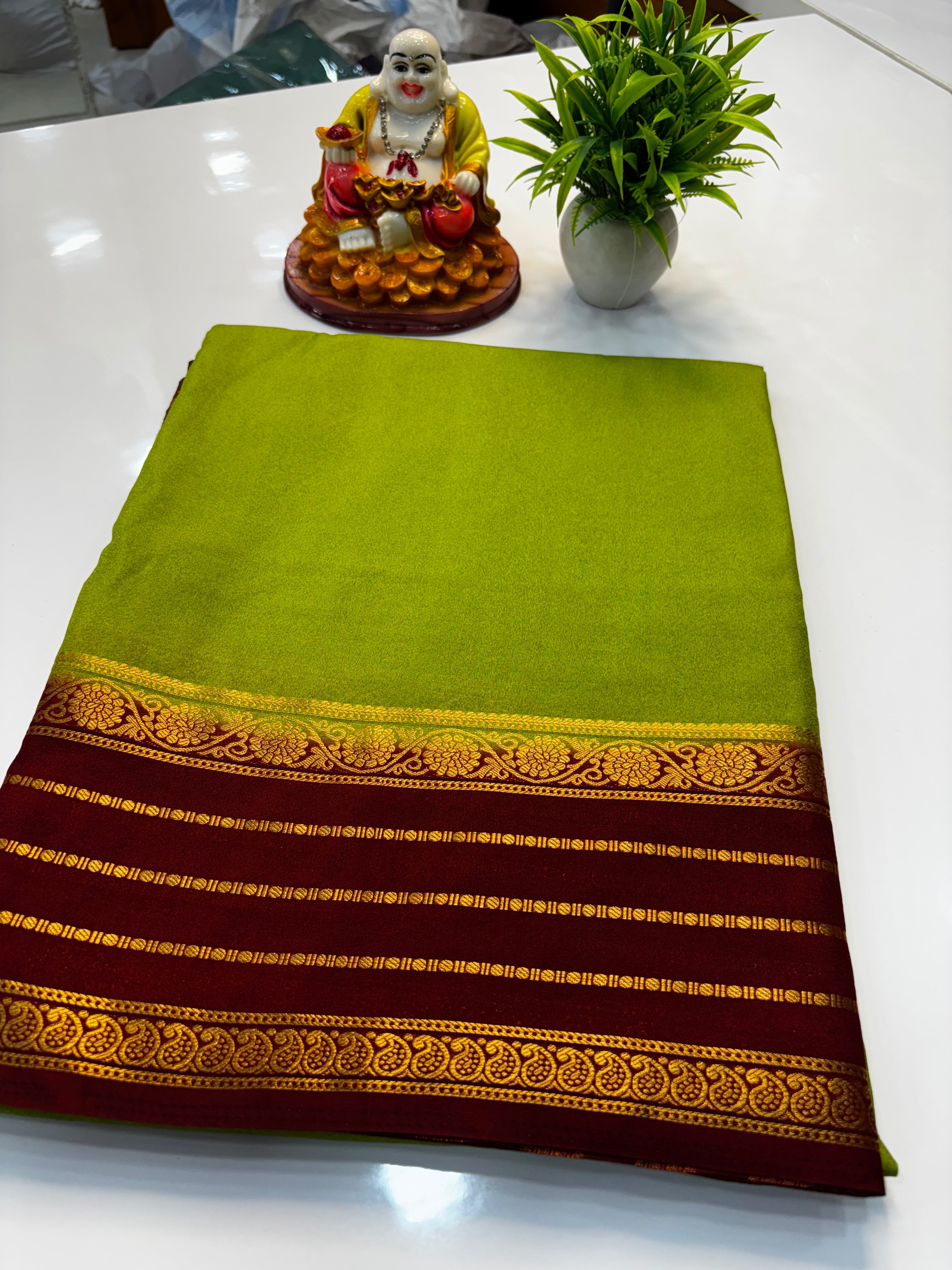 Mysore Crepe Silk Saree with Contrast Border