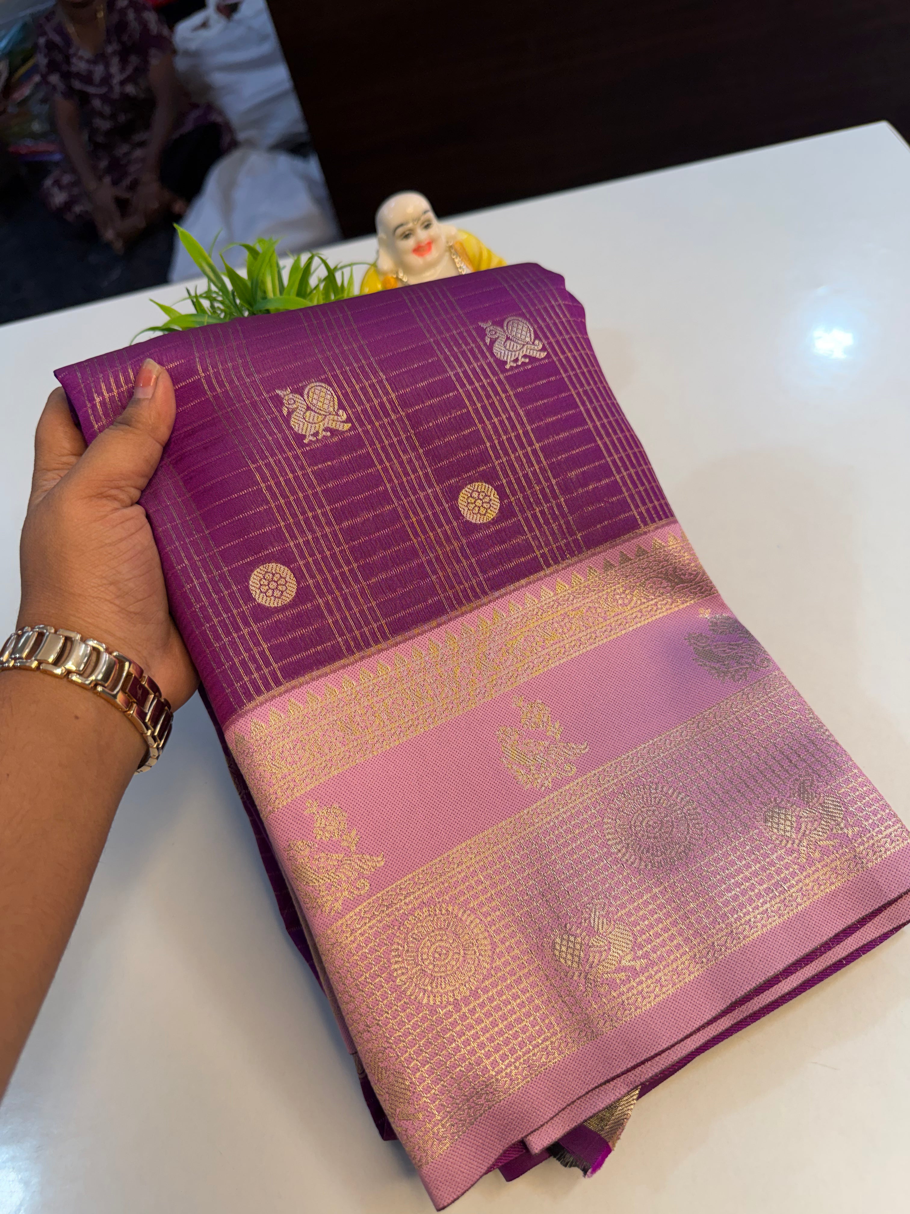 Premium Semi Silk Saree with Peacock Design & Rich Pallu…
