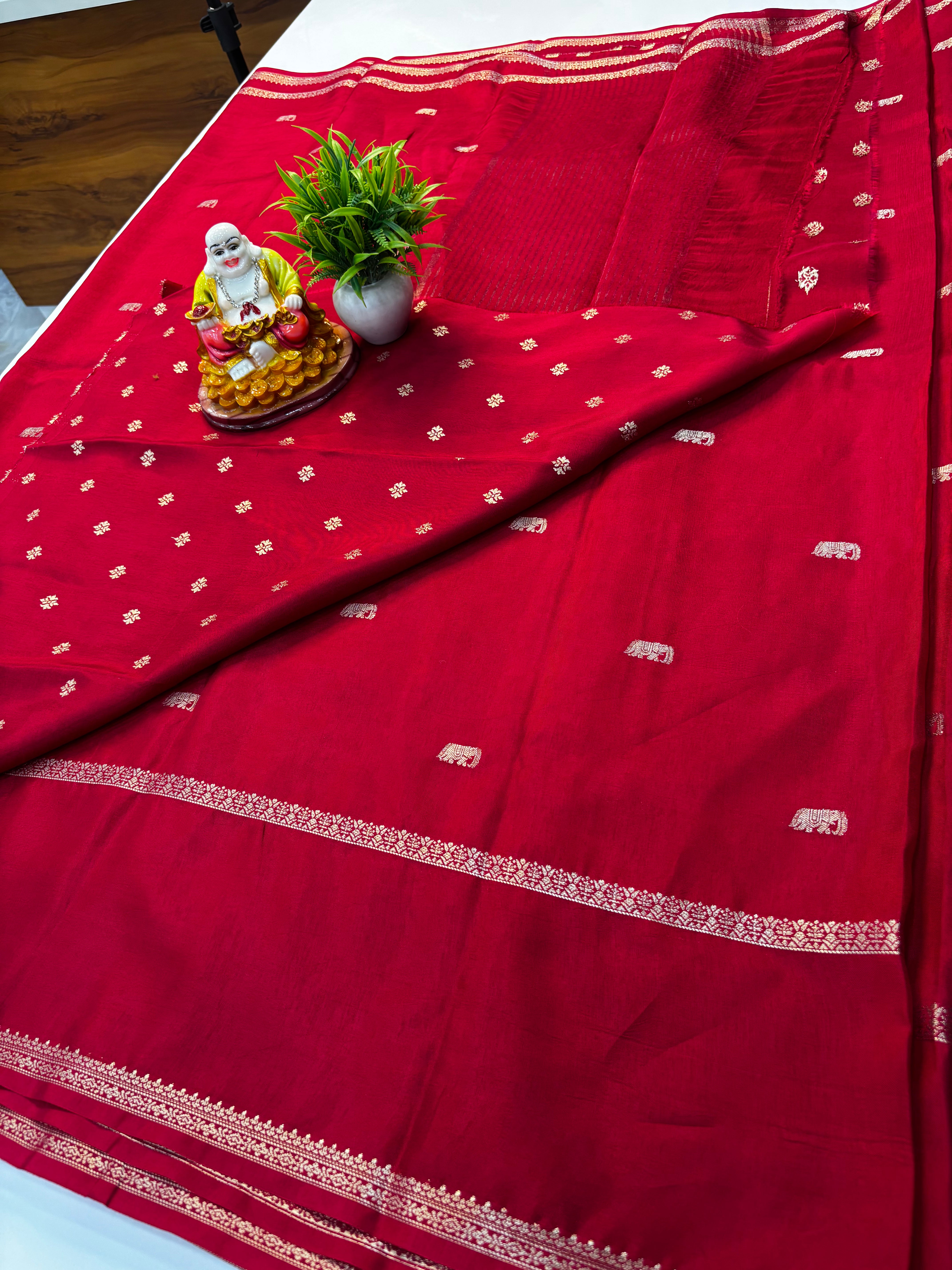 Premium Viscose Saree with Elephant Buttas & Butta Blouse | Padmavathi Silks and Sarees