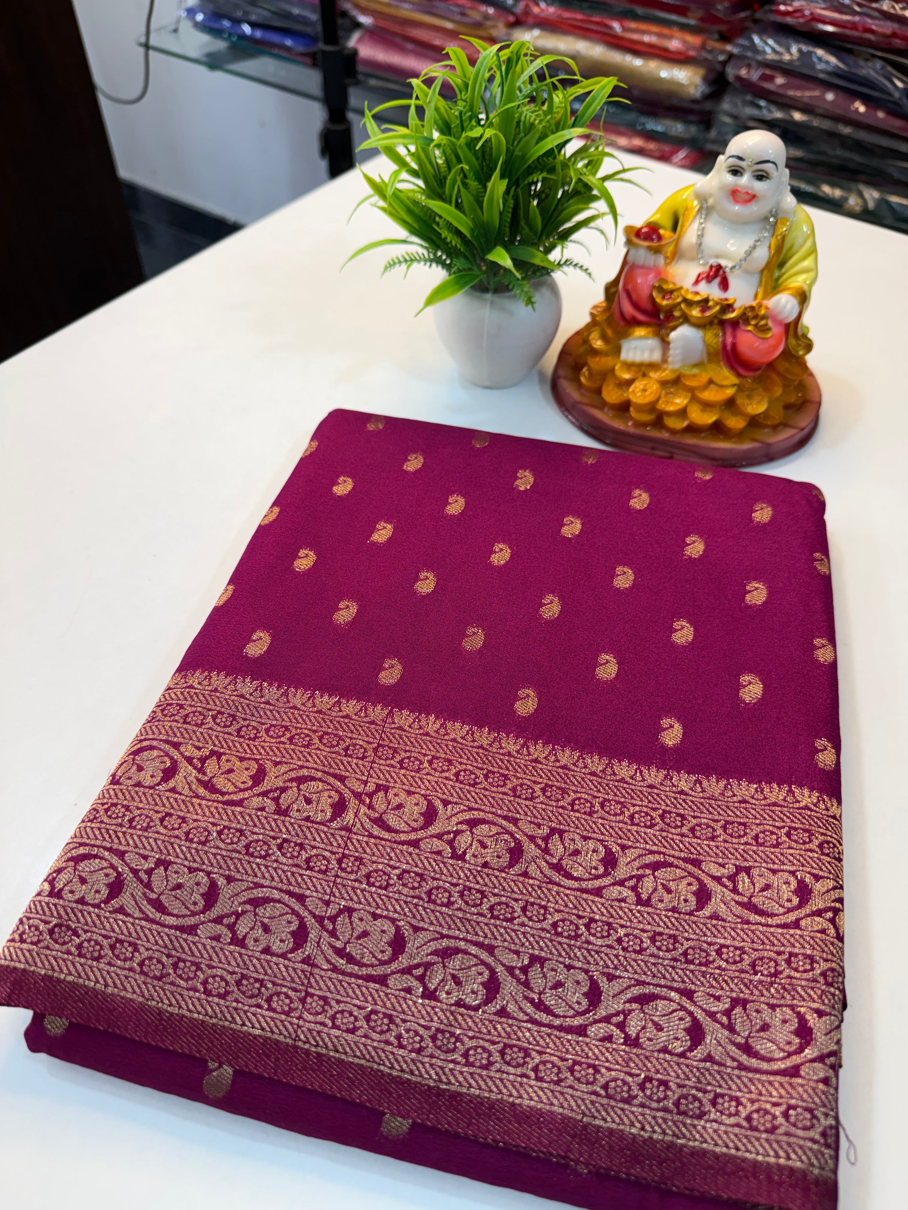 Beautiful Georgette Saree with Mango Buttas & Rich pallu …