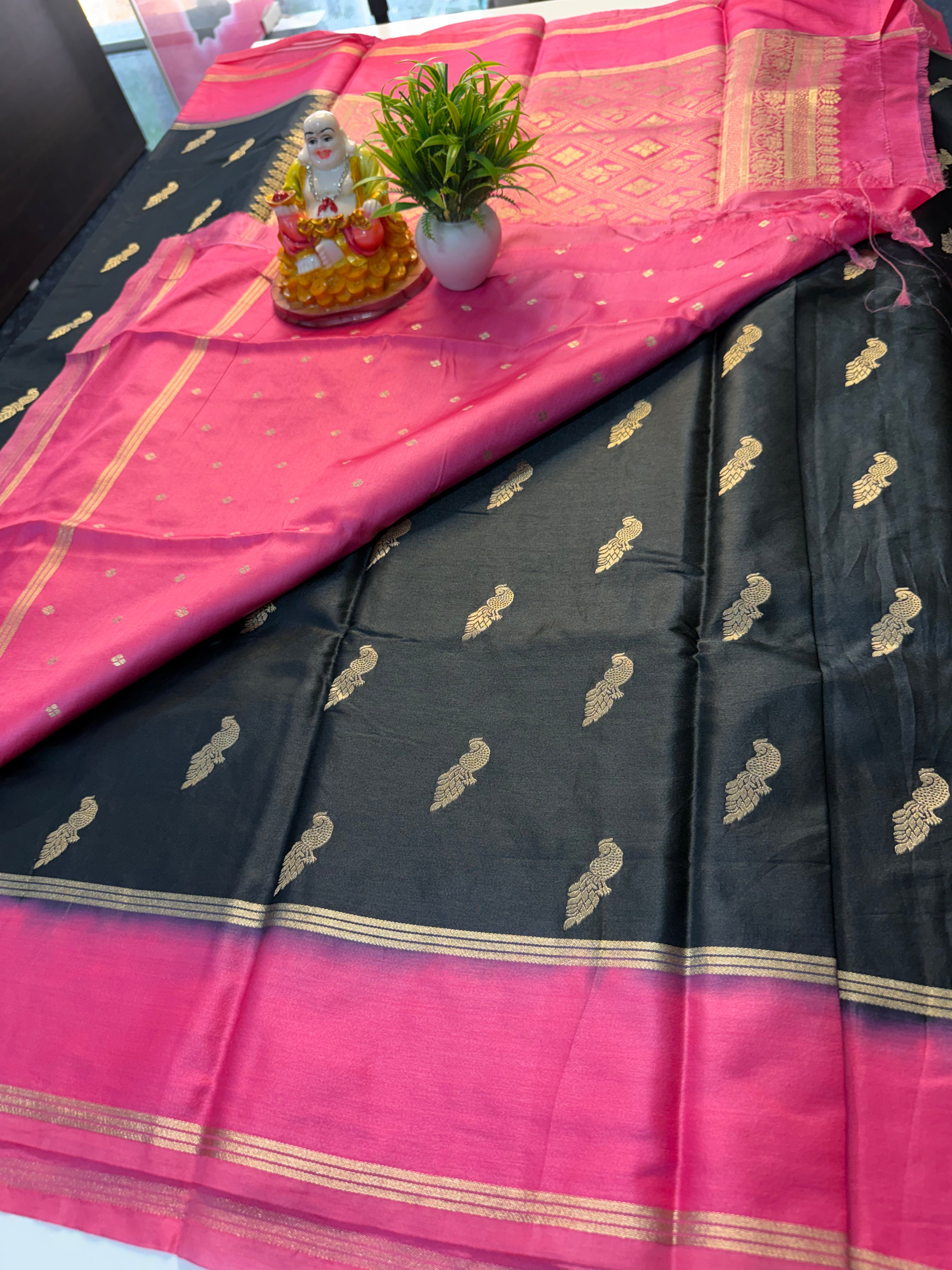 Premium Gajji Silk Saree with Peacock Design & Rich Pallu