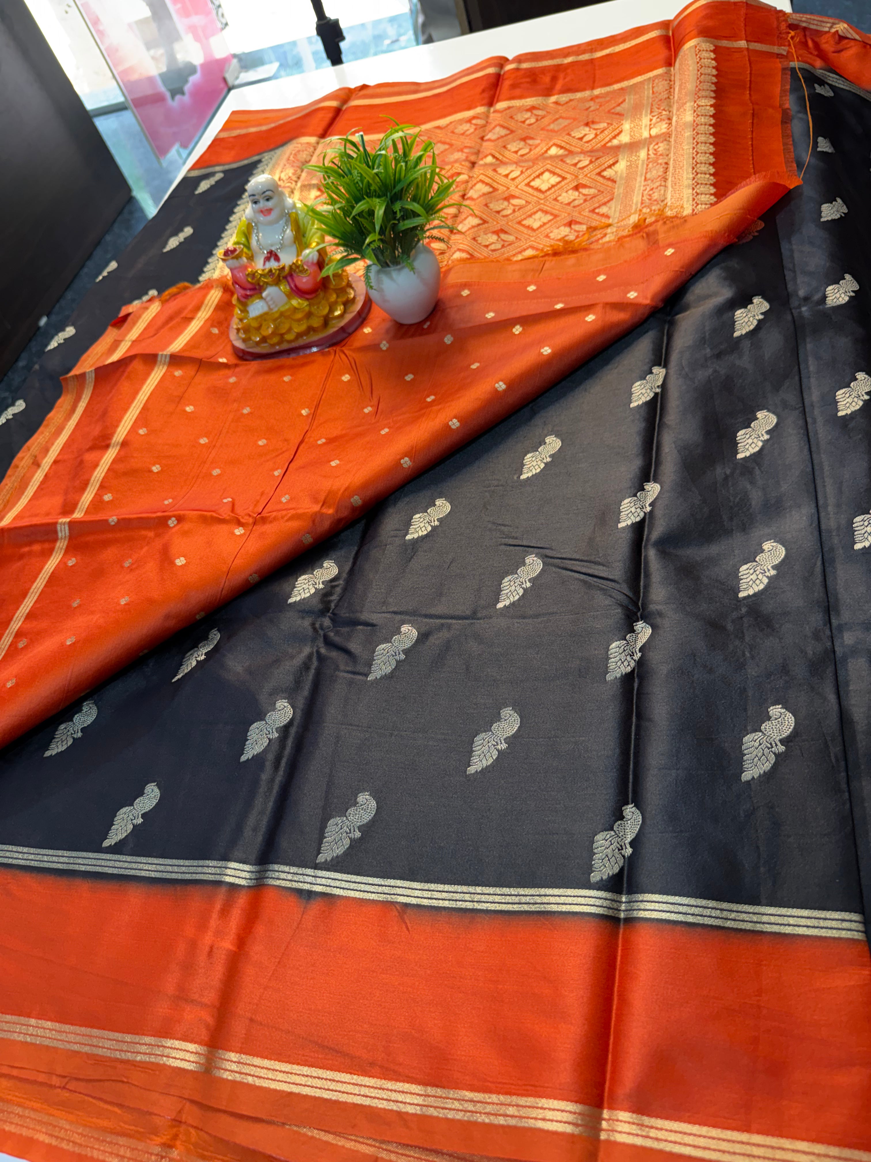 Premium Gajji Silk Saree with Peacock Design & Rich Pallu