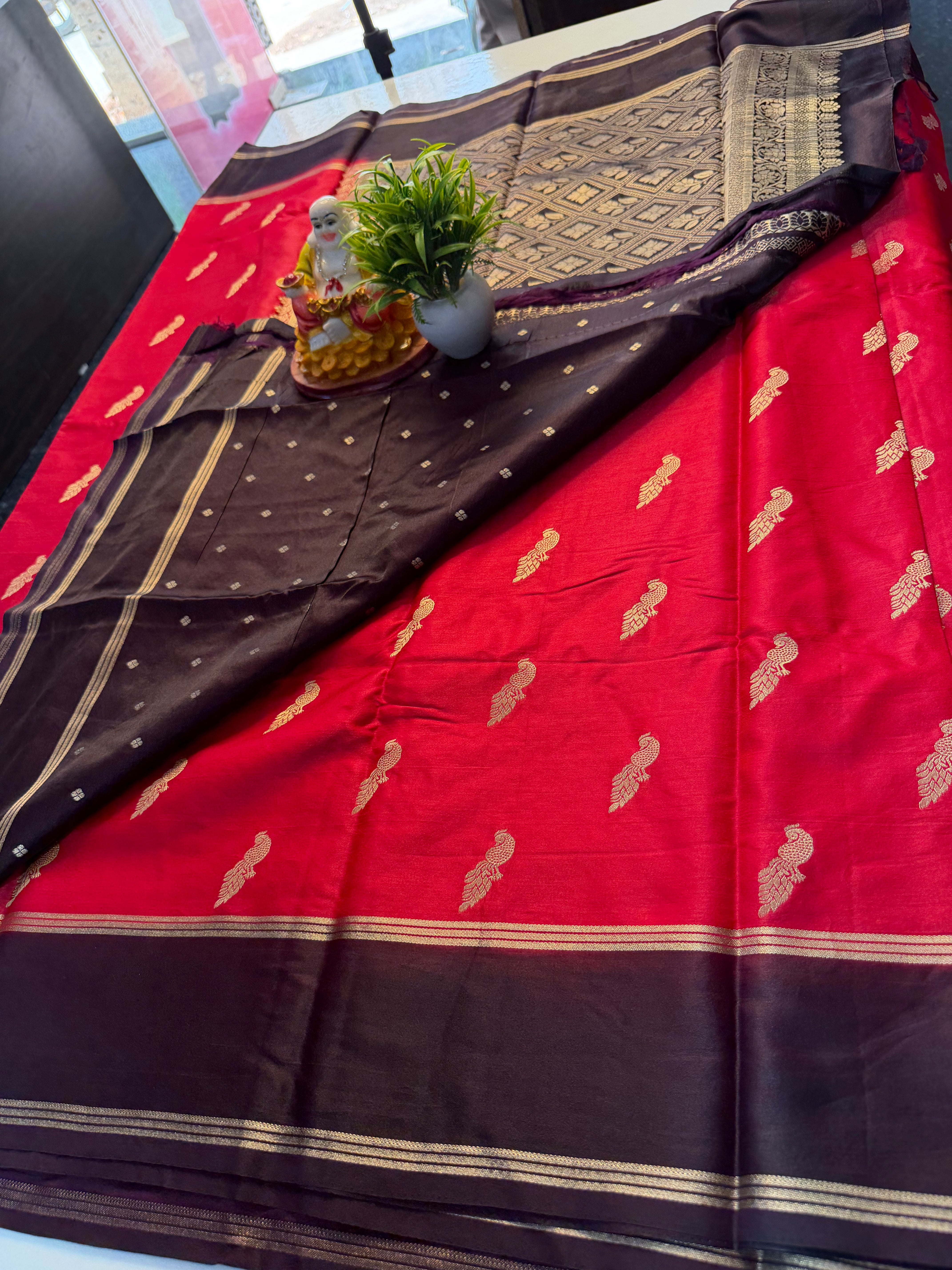 Premium Gajji Silk Saree with Peacock Design & Rich Pallu