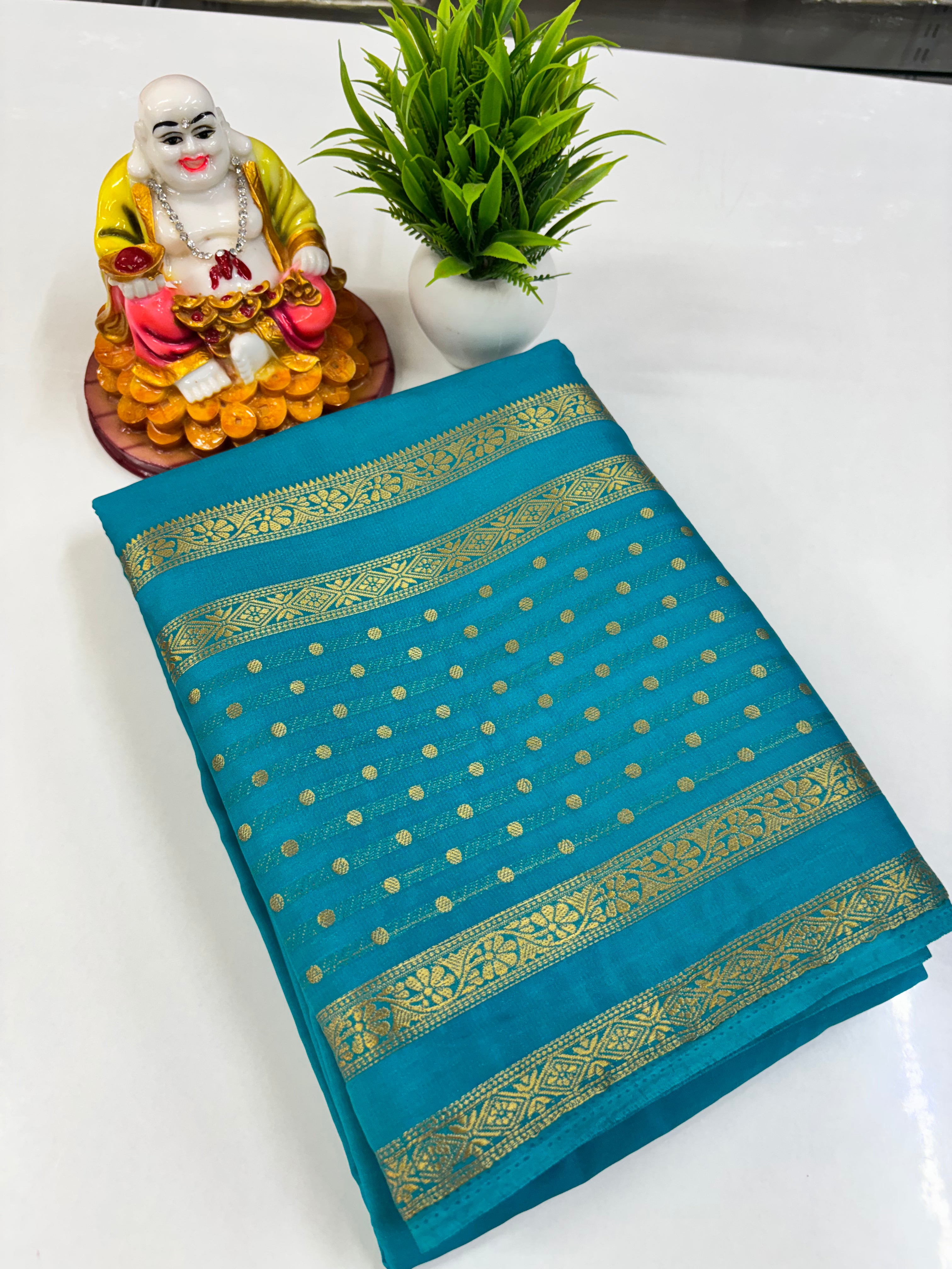 Semi Crepe Saree with Bindi Border and Self Colors