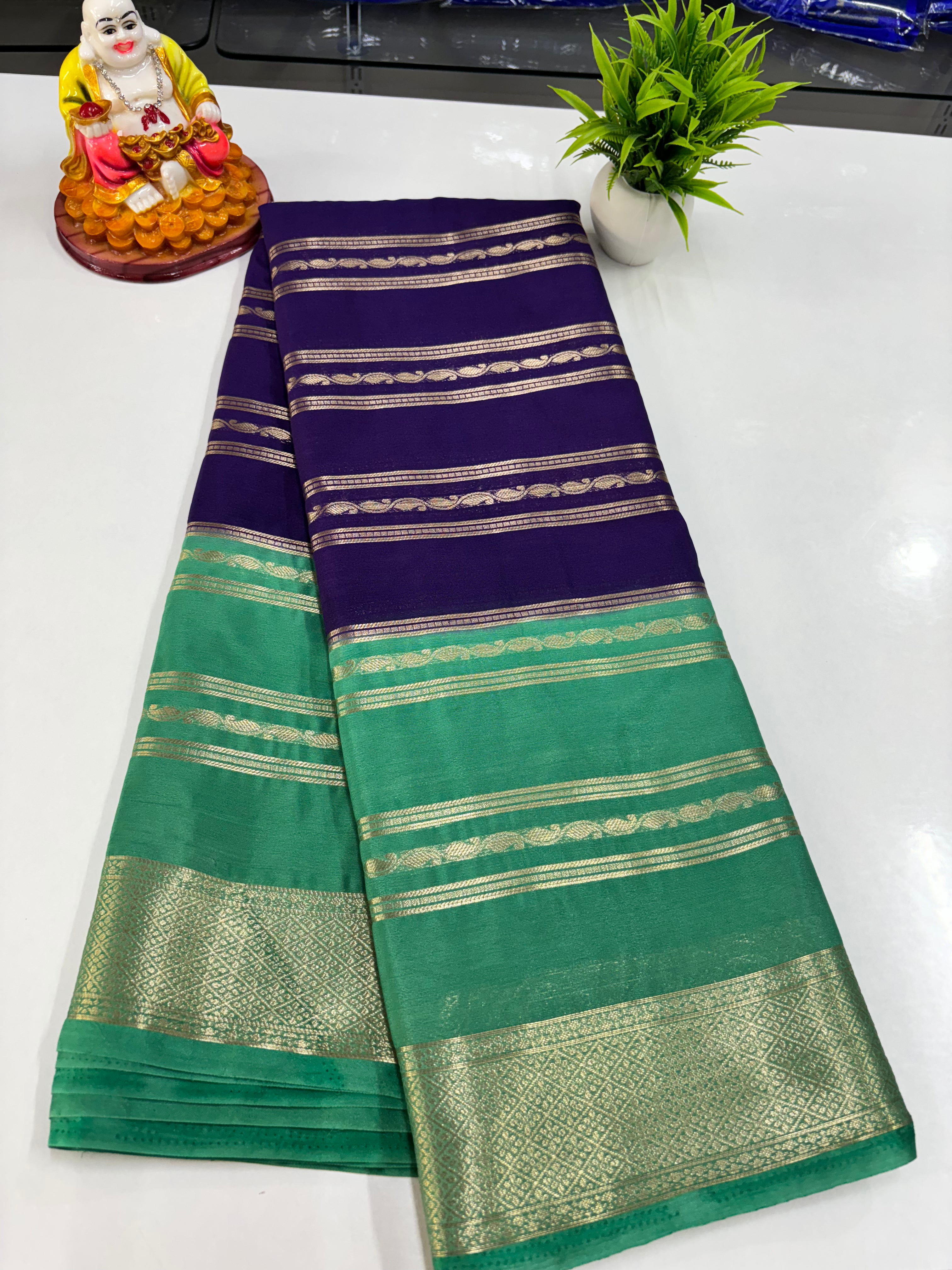 Elegant 2D Semi Crepe Saree with Small Mango Stripes – Padmavathi Silks and Sarees