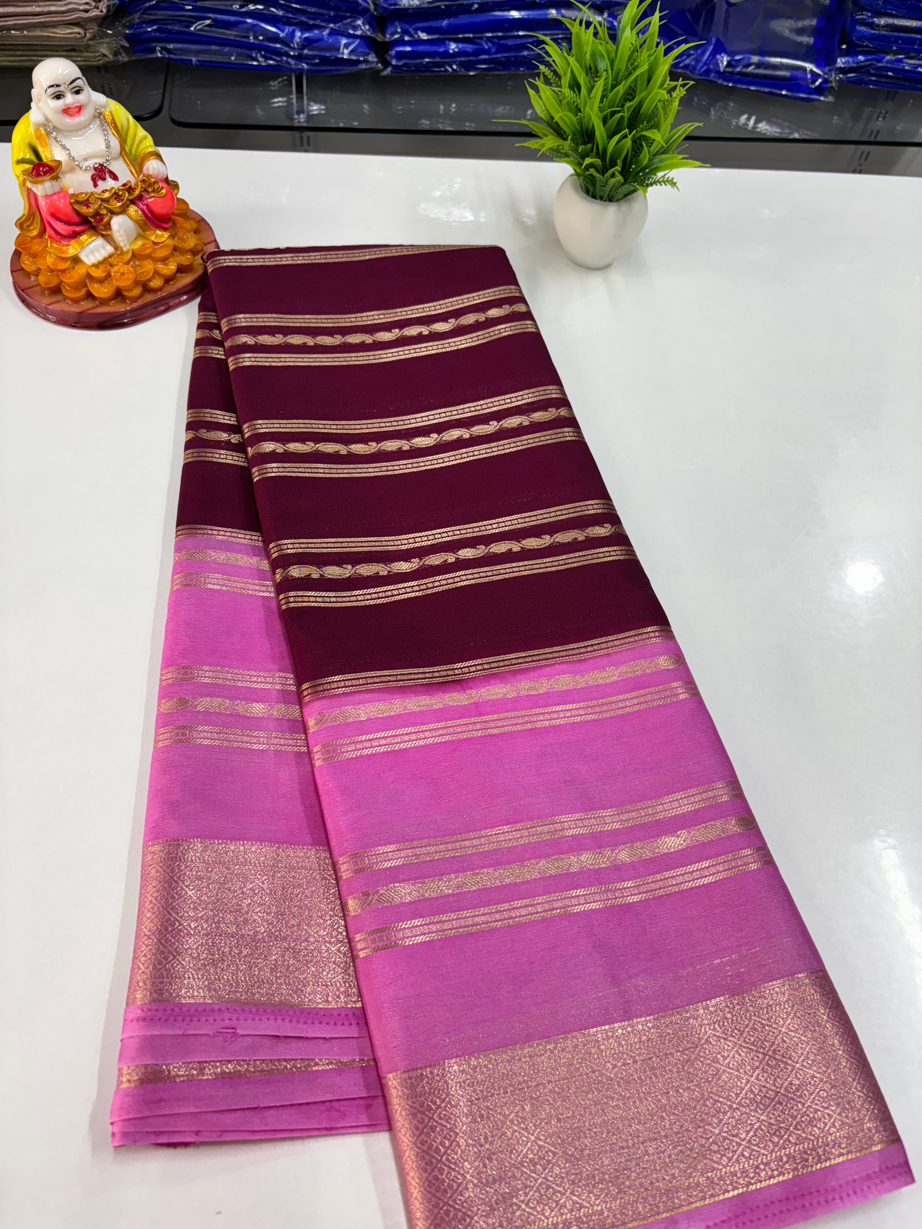 Elegant 2D Semi Crepe Saree with Small Mango Stripes – Padmavathi Silks and Sarees
