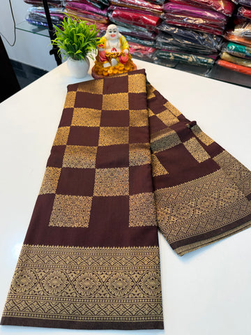 Premium Georgette Saree with Rich Pallu & Butta Blouse…