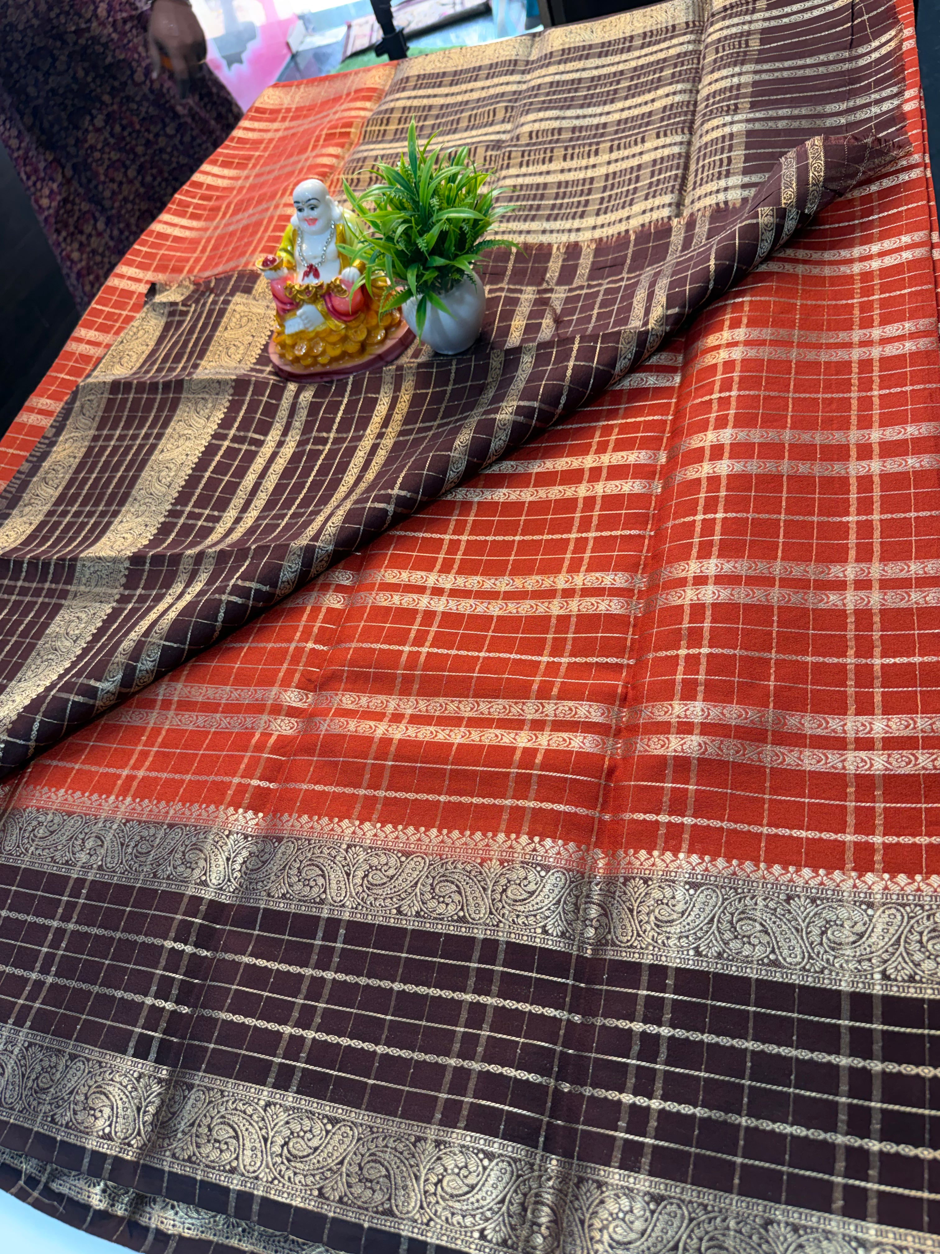 Mysore Crape Silk Saree with Elegant Stripes
