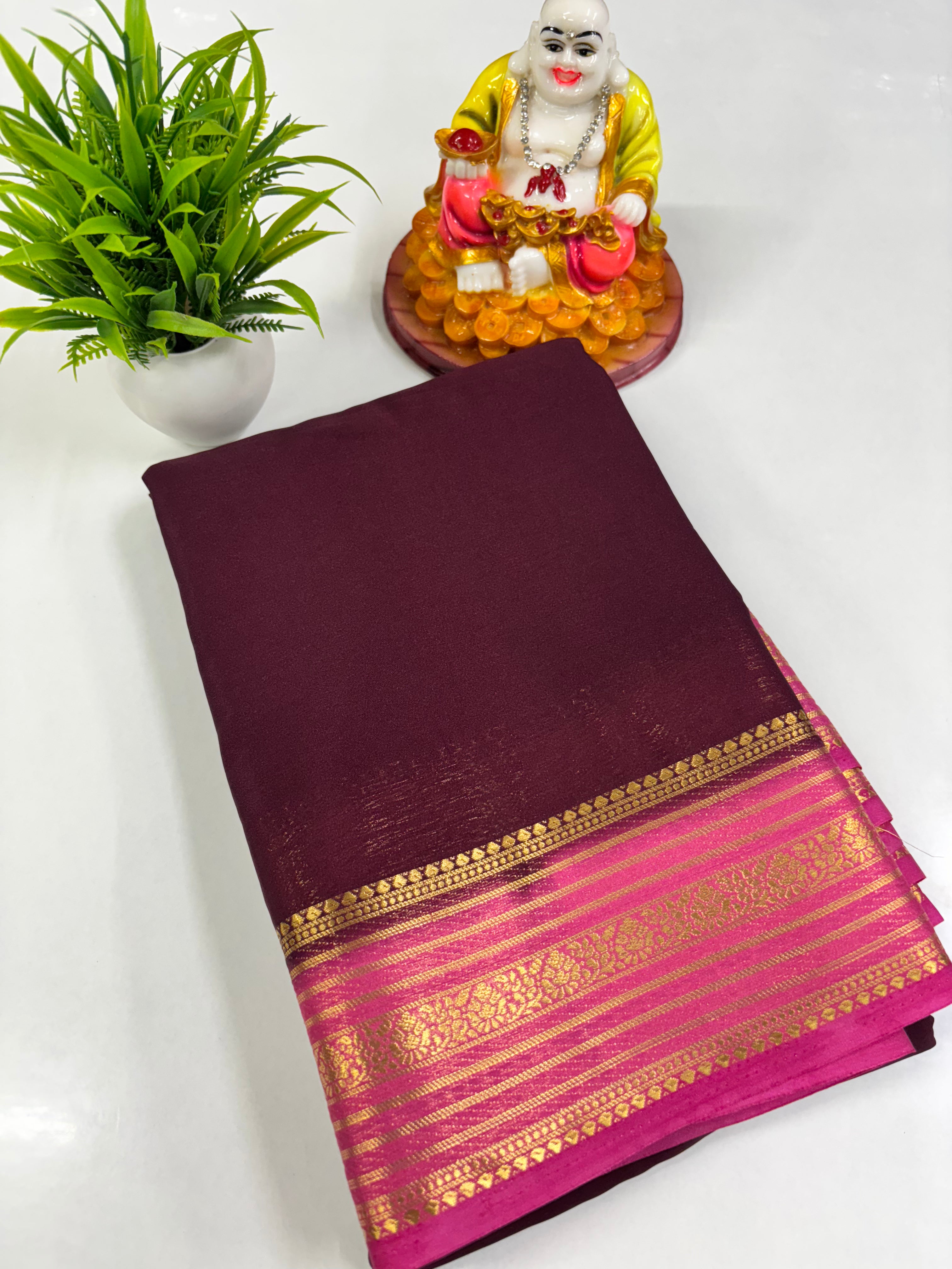Elegant Semi Crepe Saree with Contrast Colours – Padmavathi Silks and Sarees