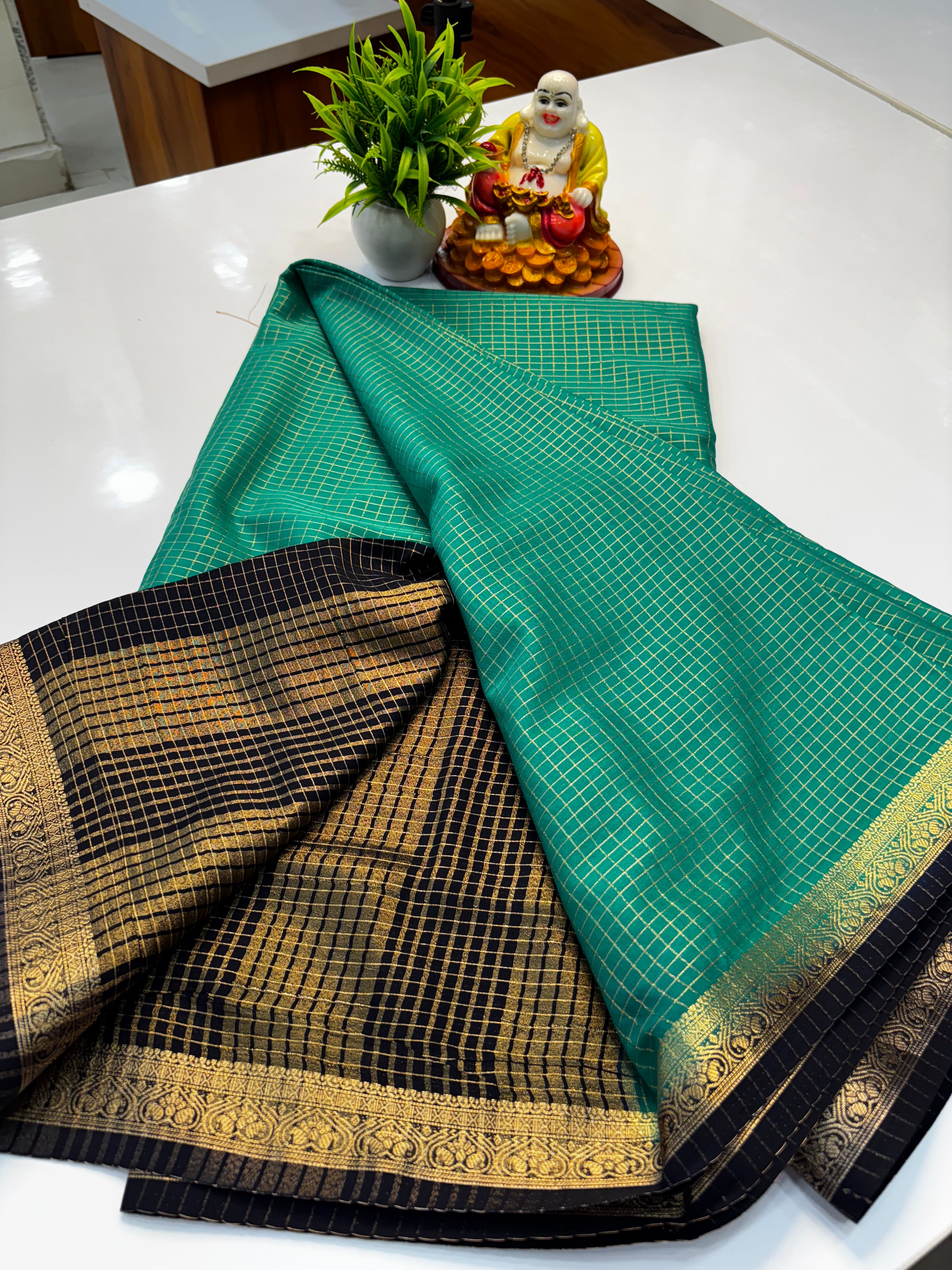 Mysore Crepe Silk Saree with Checks Pattern & Contrast Border