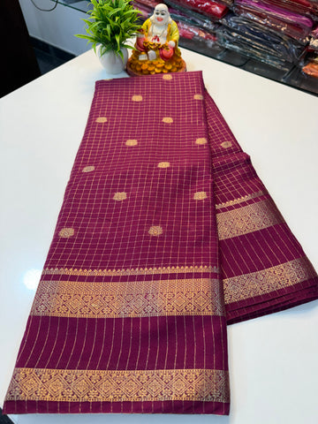 Mysore Crepe Silk Saree with Checks, Buttas &amp; Rich Pallu..