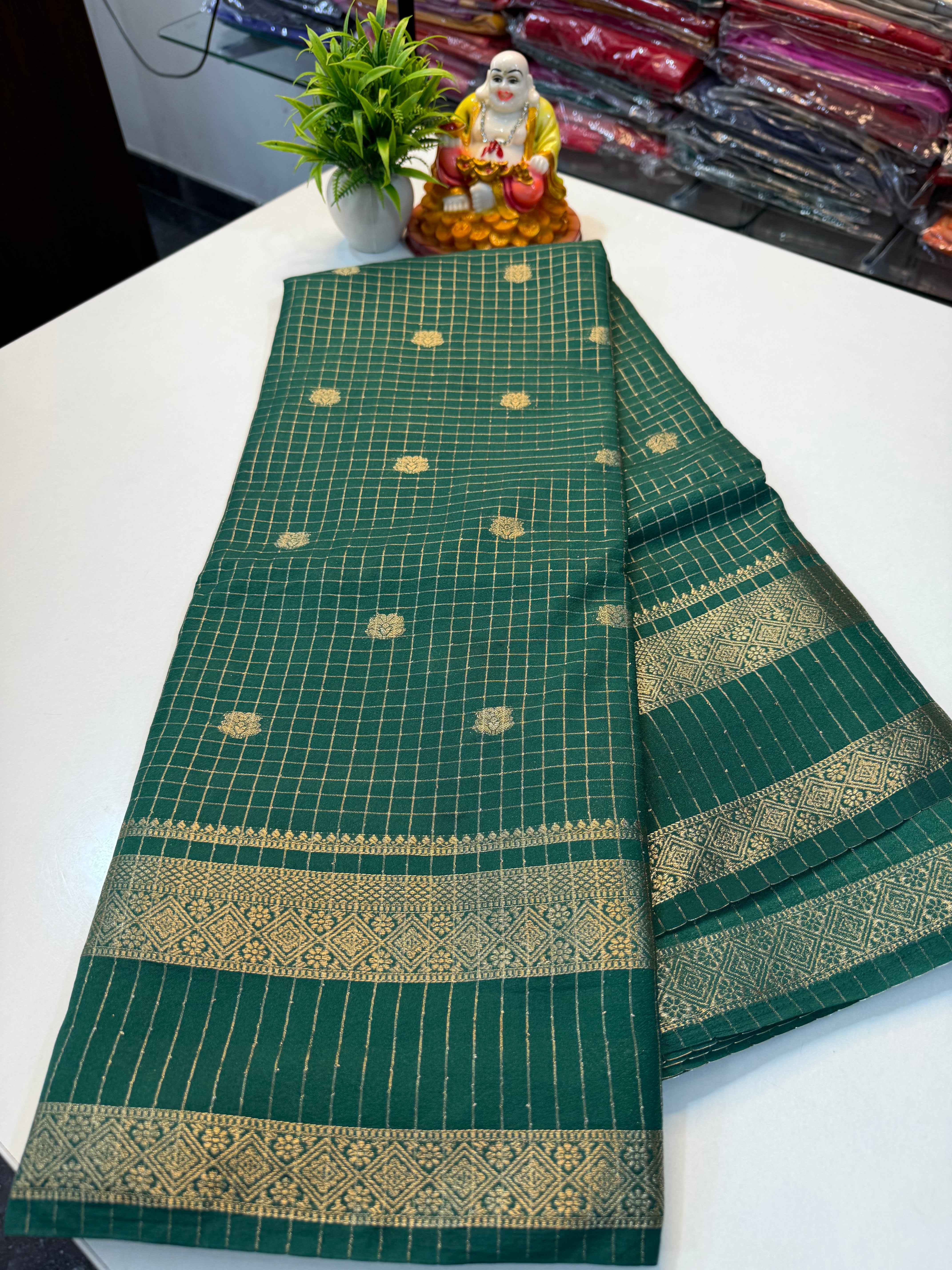 Mysore Crepe Silk Saree with Checks, Buttas &amp; Rich Pallu..