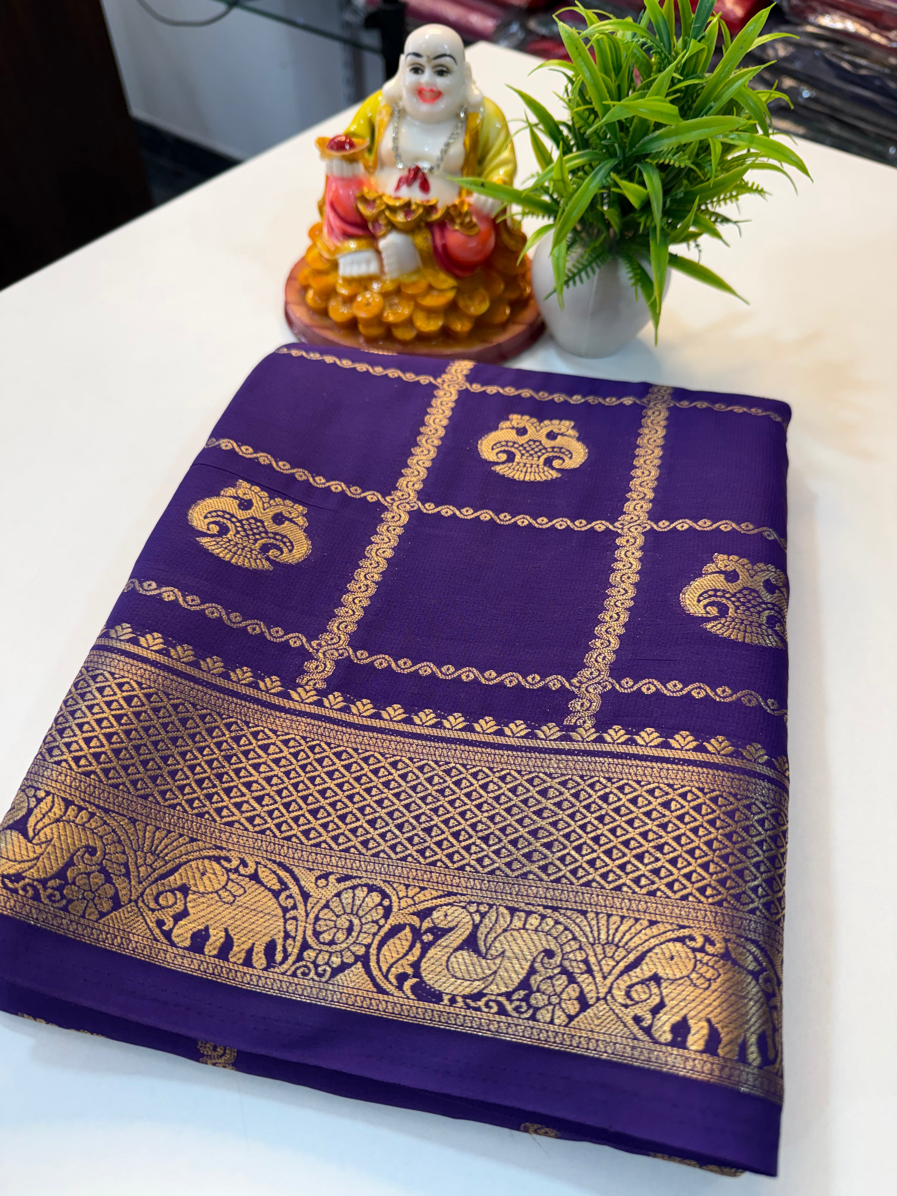 Premium Ganda Berunda Checks Saree with Rich Pallu & Butta Blouse...mysore crape silk saree…