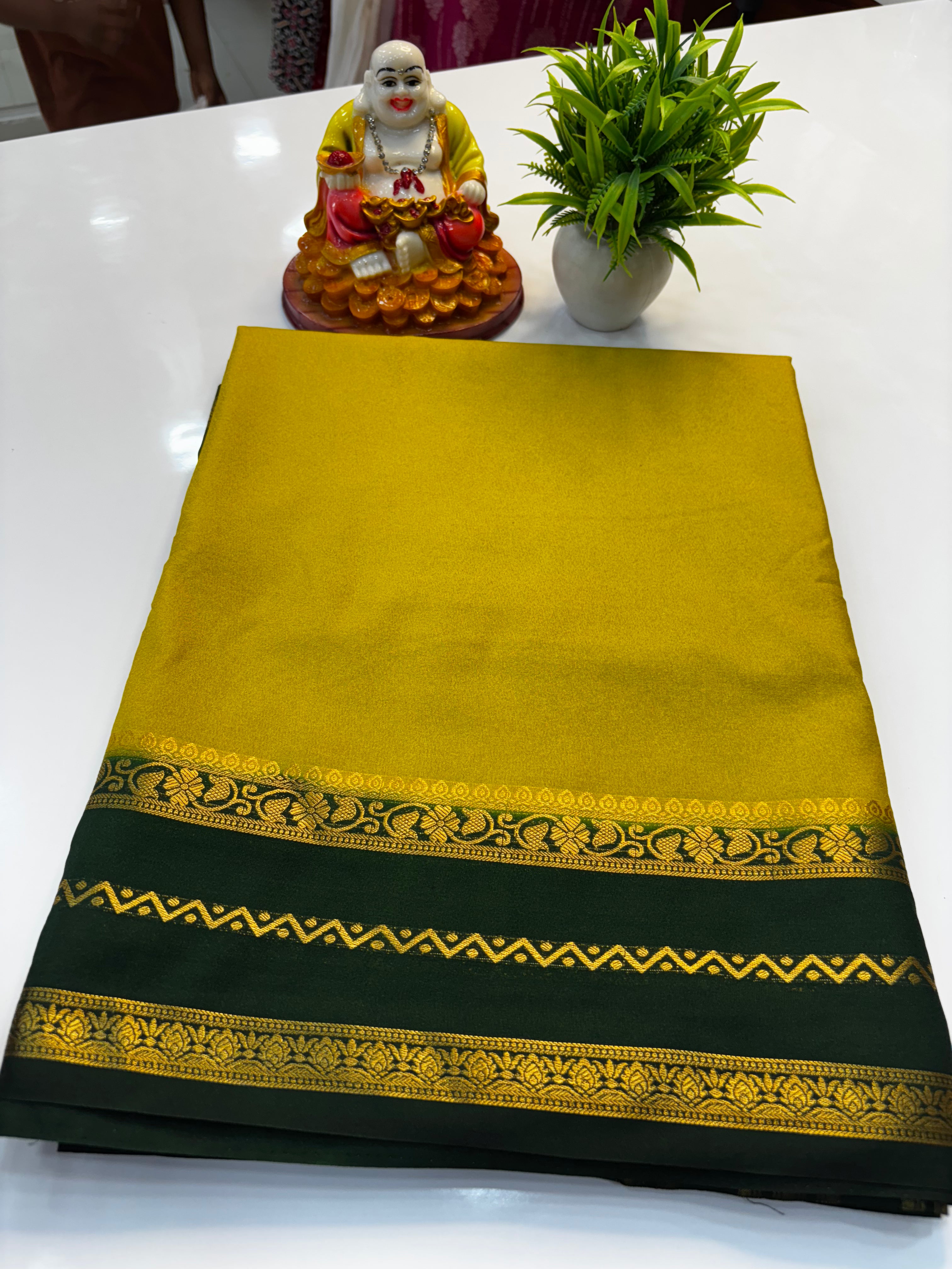 Mysore Crepe Silk Saree with Contrast Border | Padmavathi Silks and Sarees