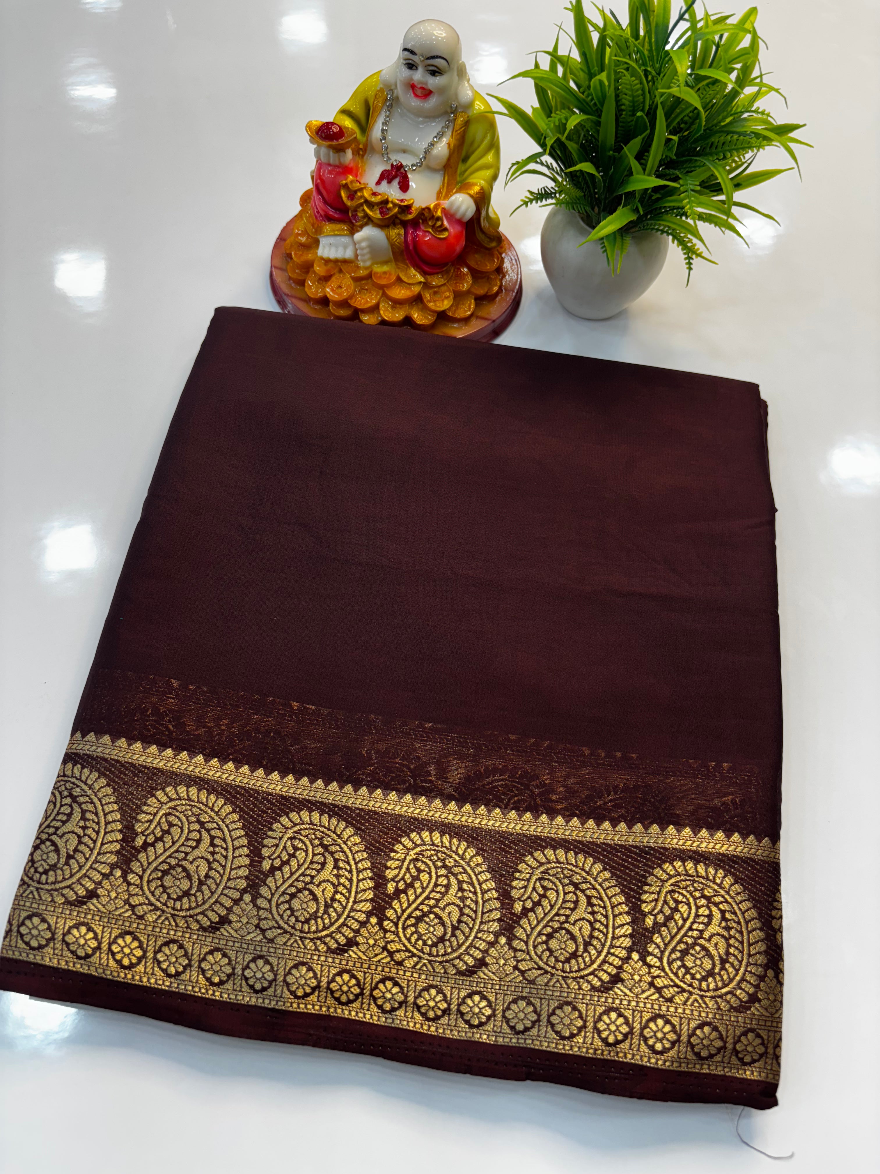 Mysore Crepe Silk Saree with Mango Border & Chit Pallu