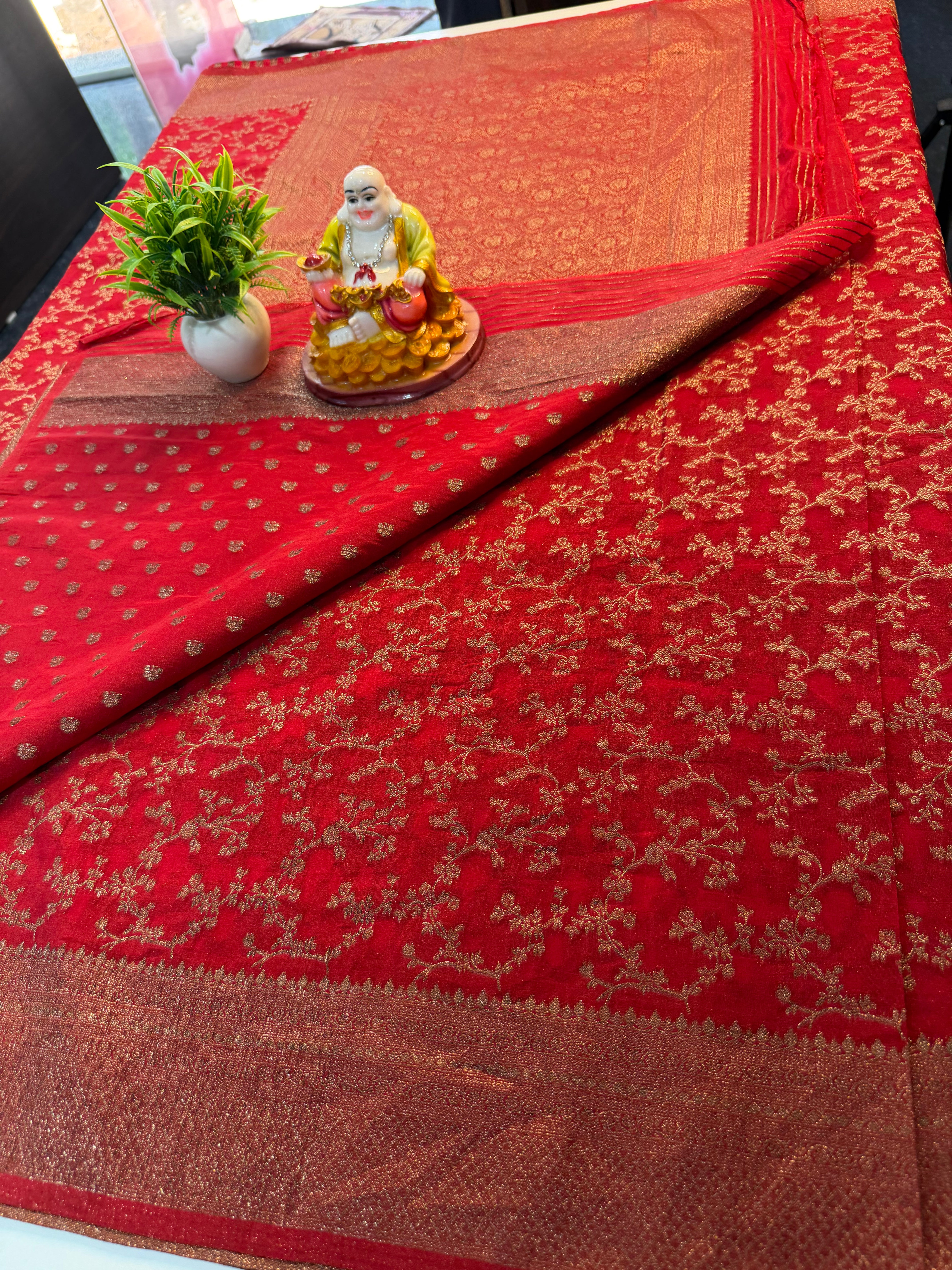 Premium Georgette Saree with Meenakari Pattern, Rich Pallu & Coco Zari Weaving | Padmavathi Silks and Sarees