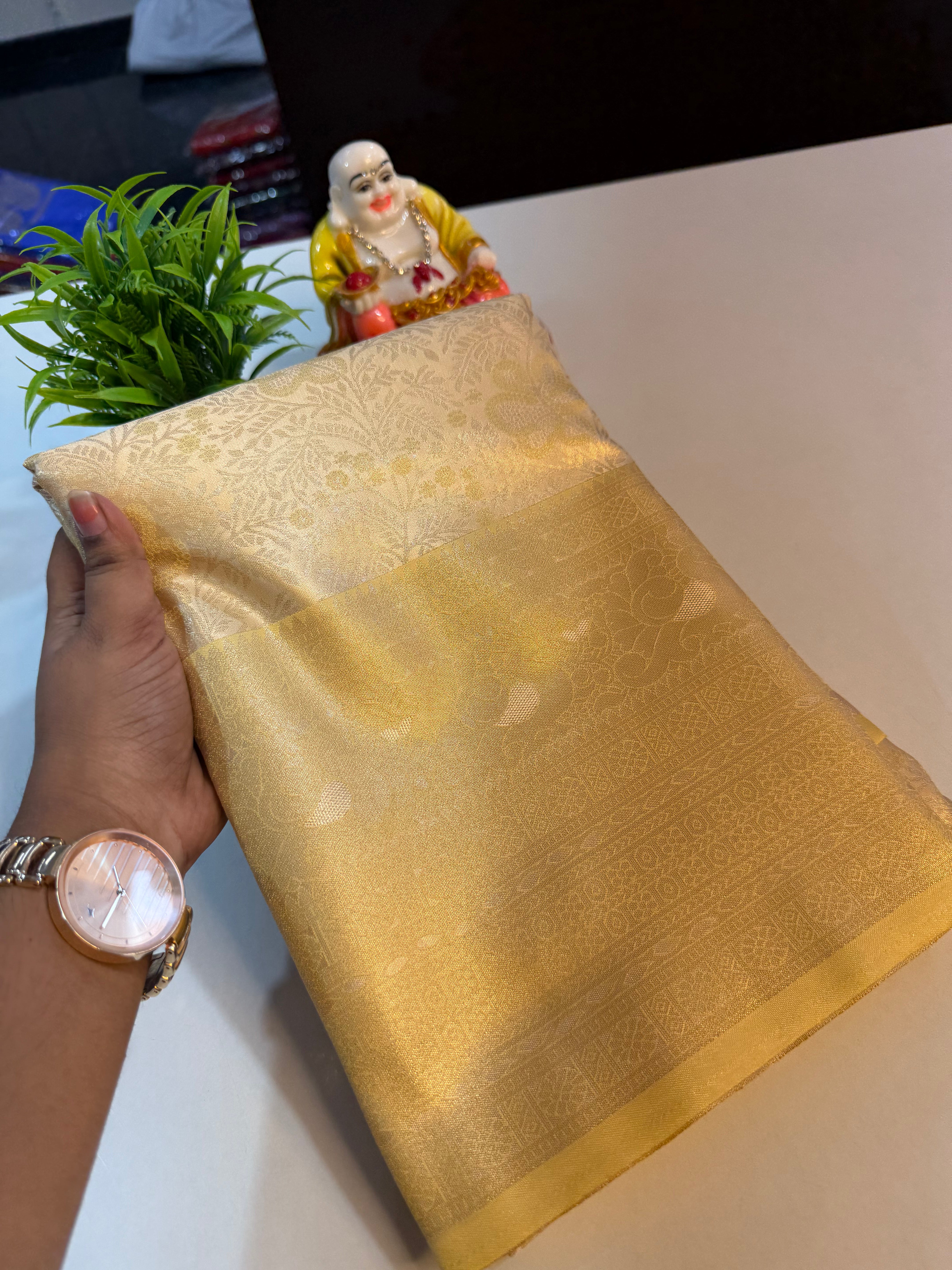Premium Satin Saree with Rich Pallu…