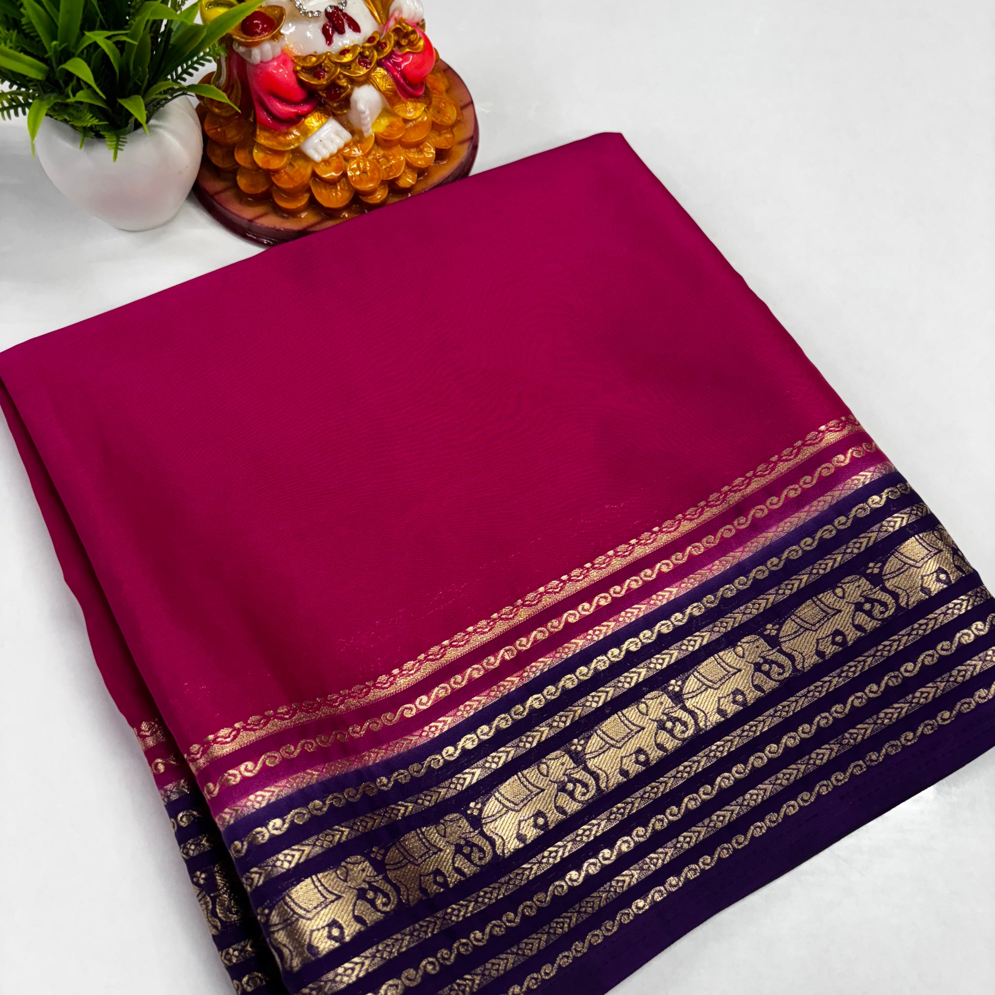 Semi Crepe Saree with Elephant Border and Contrast Colors – Padmavathi Silks and Sarees