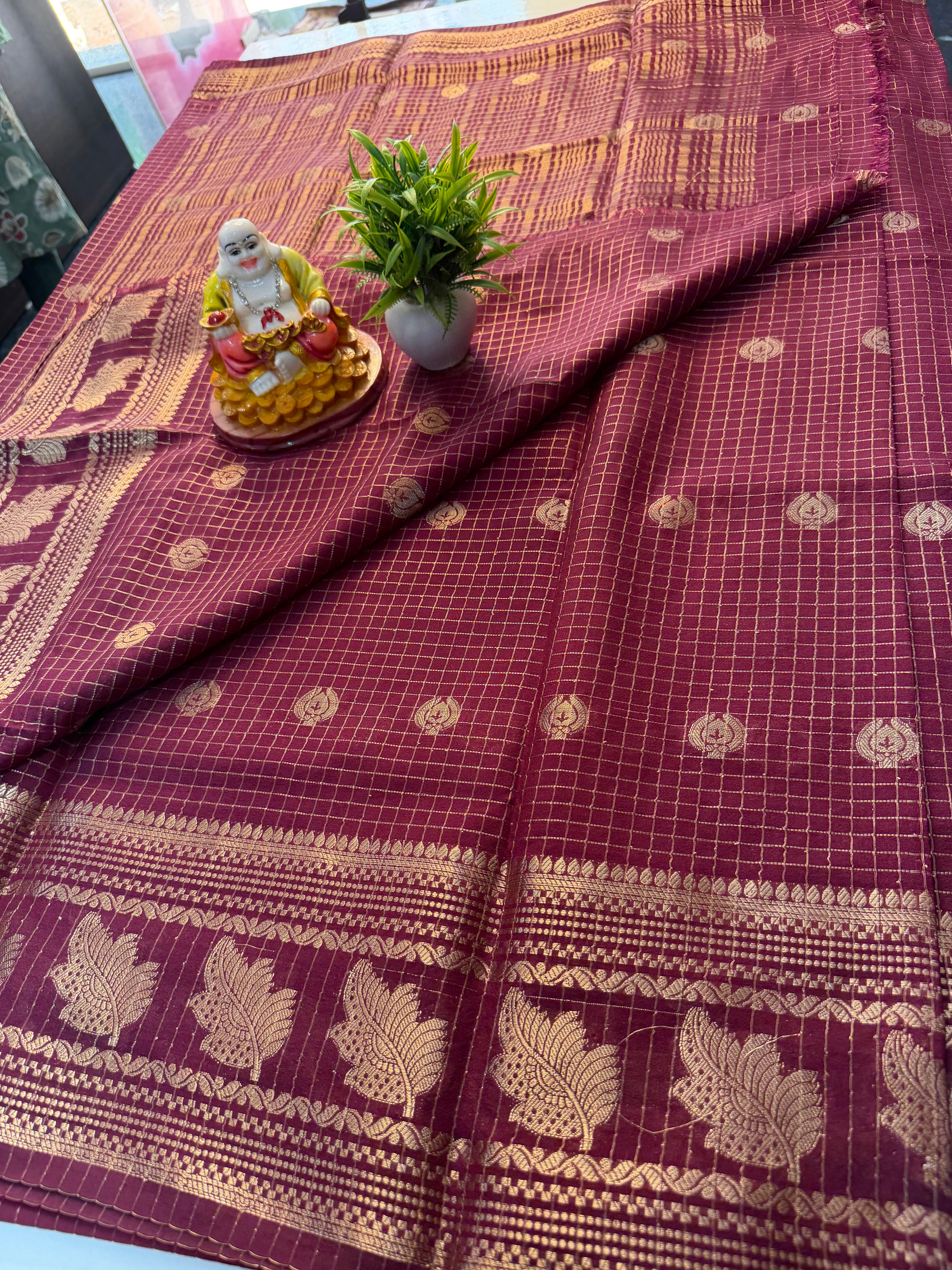 Mysore Crepe Silk Saree with Checks, Buttas & Rich Pallu……