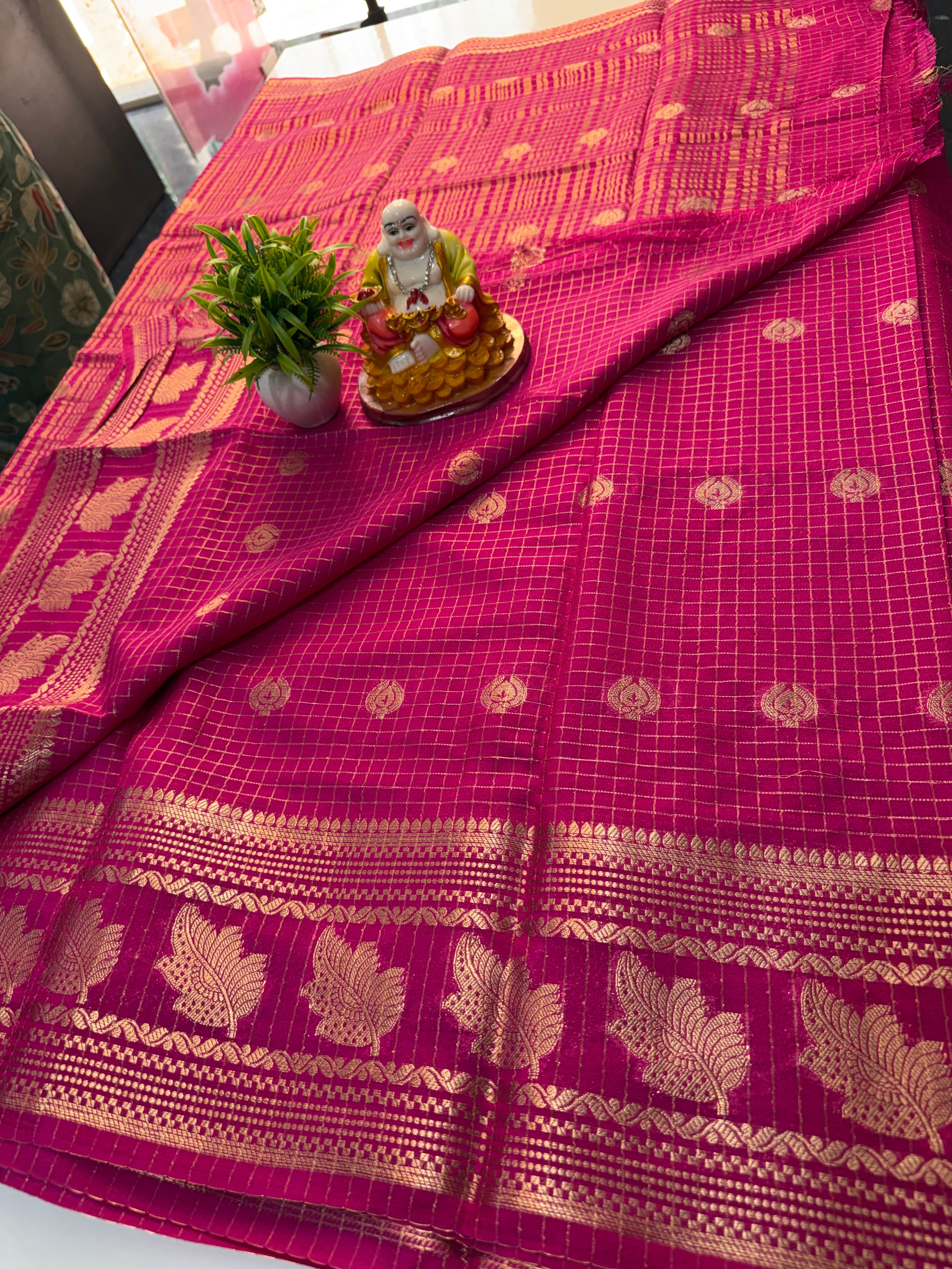 Mysore Crepe Silk Saree with Checks, Buttas & Rich Pallu……
