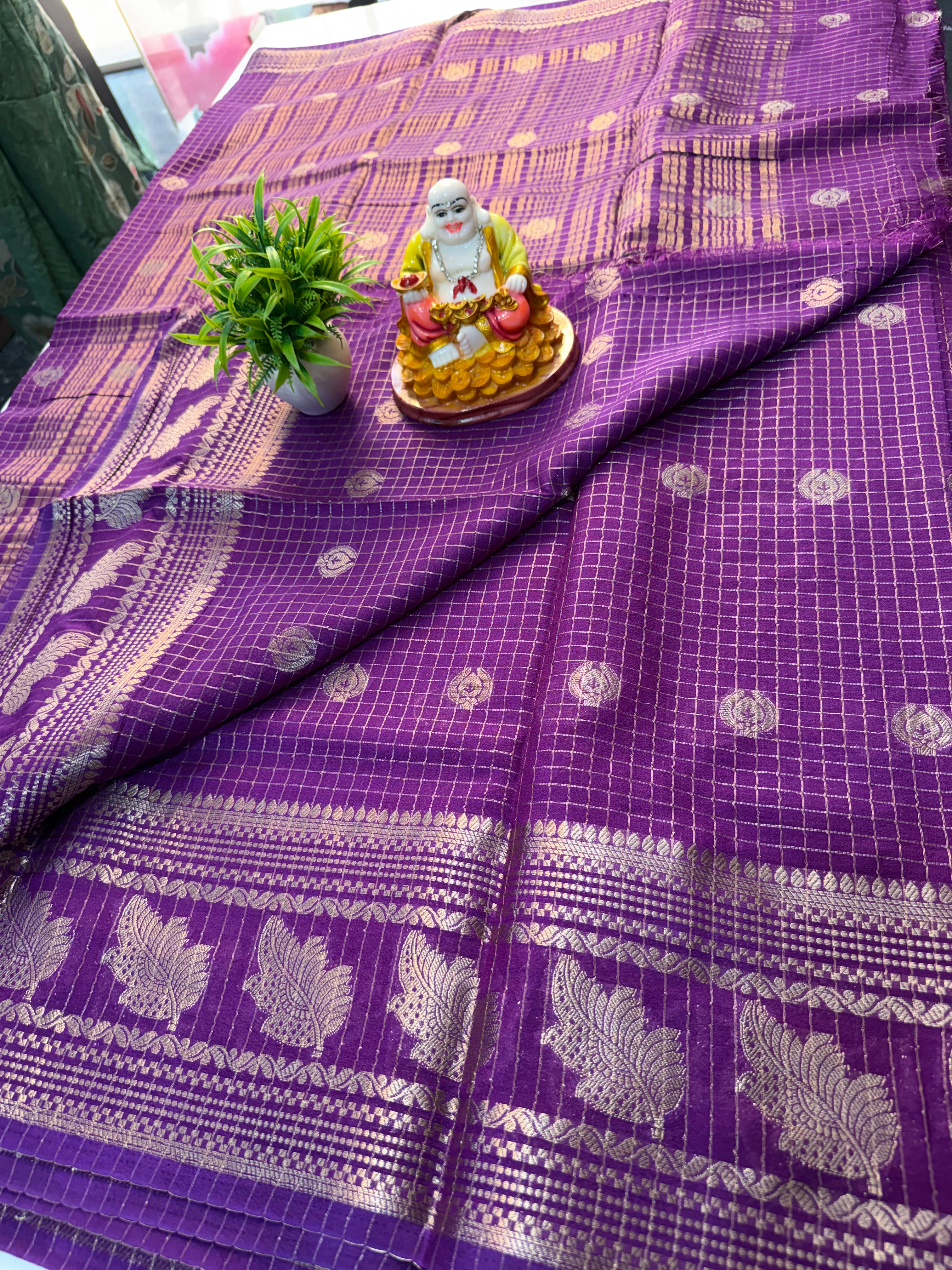 Mysore Crepe Silk Saree with Checks, Buttas & Rich Pallu……
