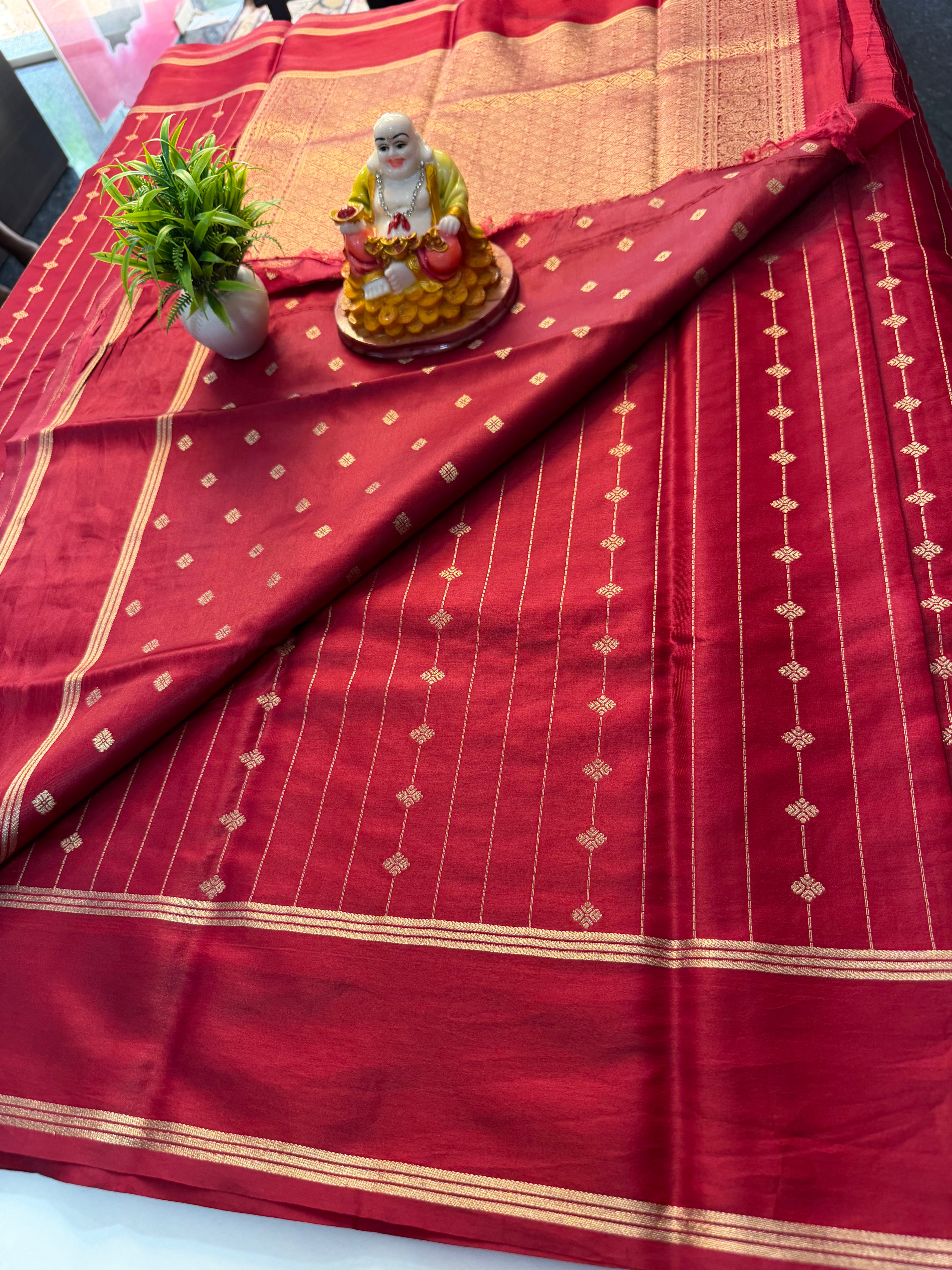 Premium Gajji Silk Saree with Rich Pallu & Butta Blouse…