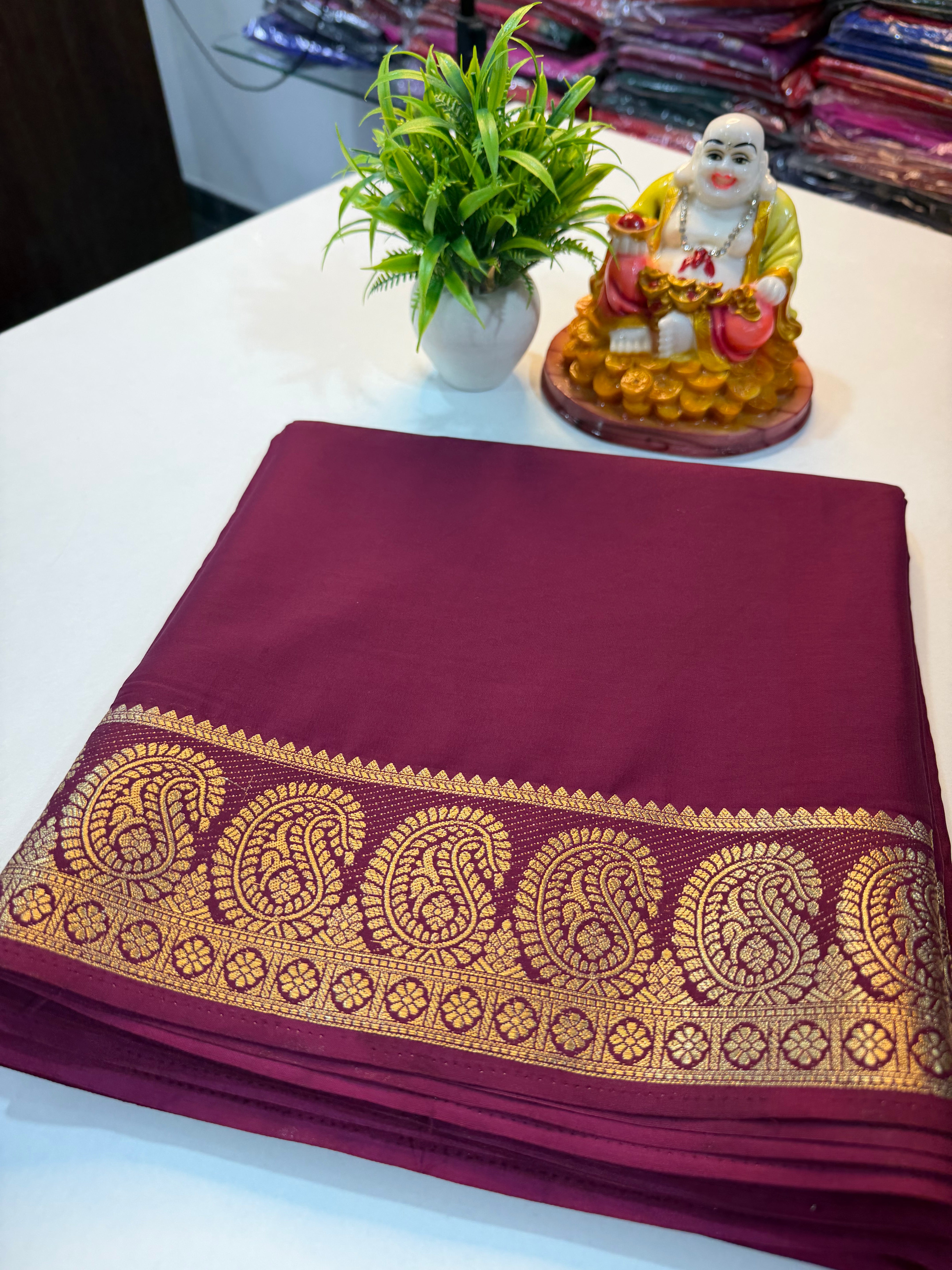 Premium Mysore Crape Silk Saree with Mango Border & Chit Pallu…