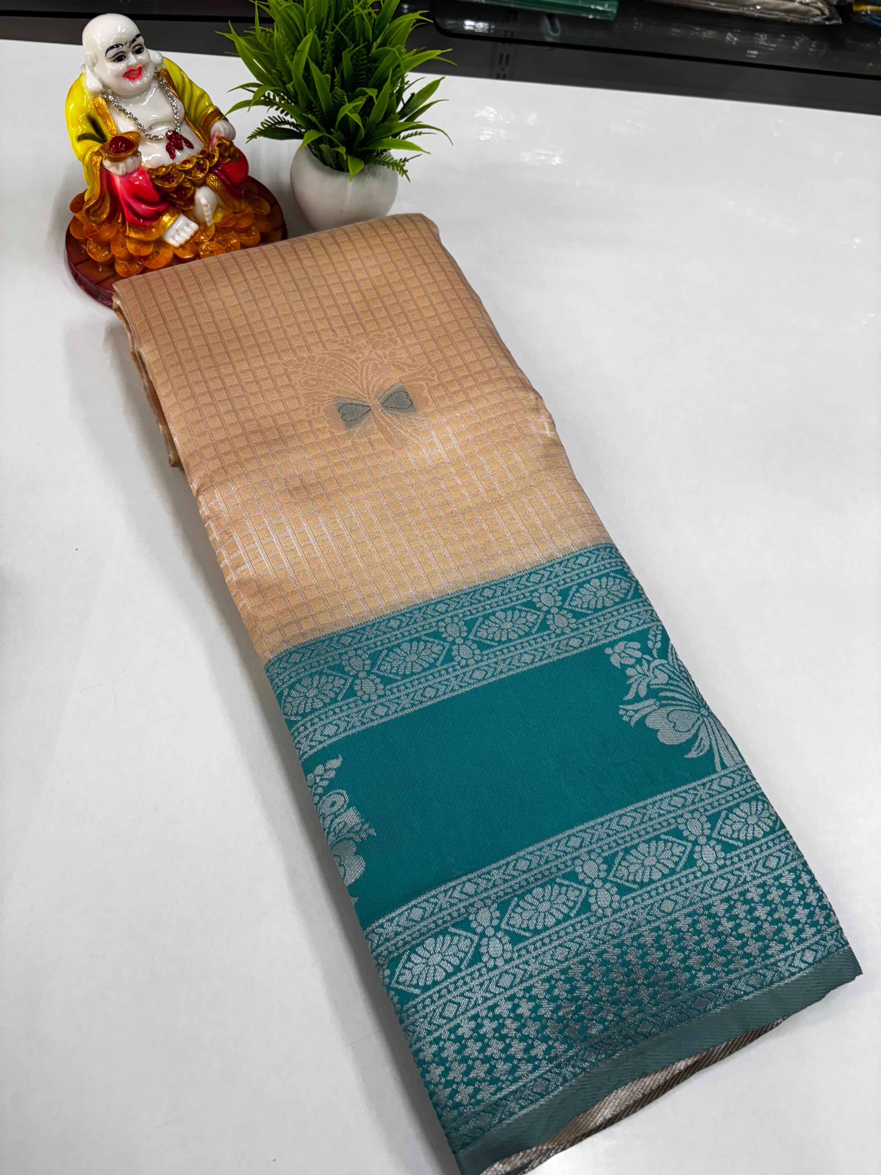 Top Dying Checks Saree – Elegant Designer Weave by Padmavathi Silks and Sarees
