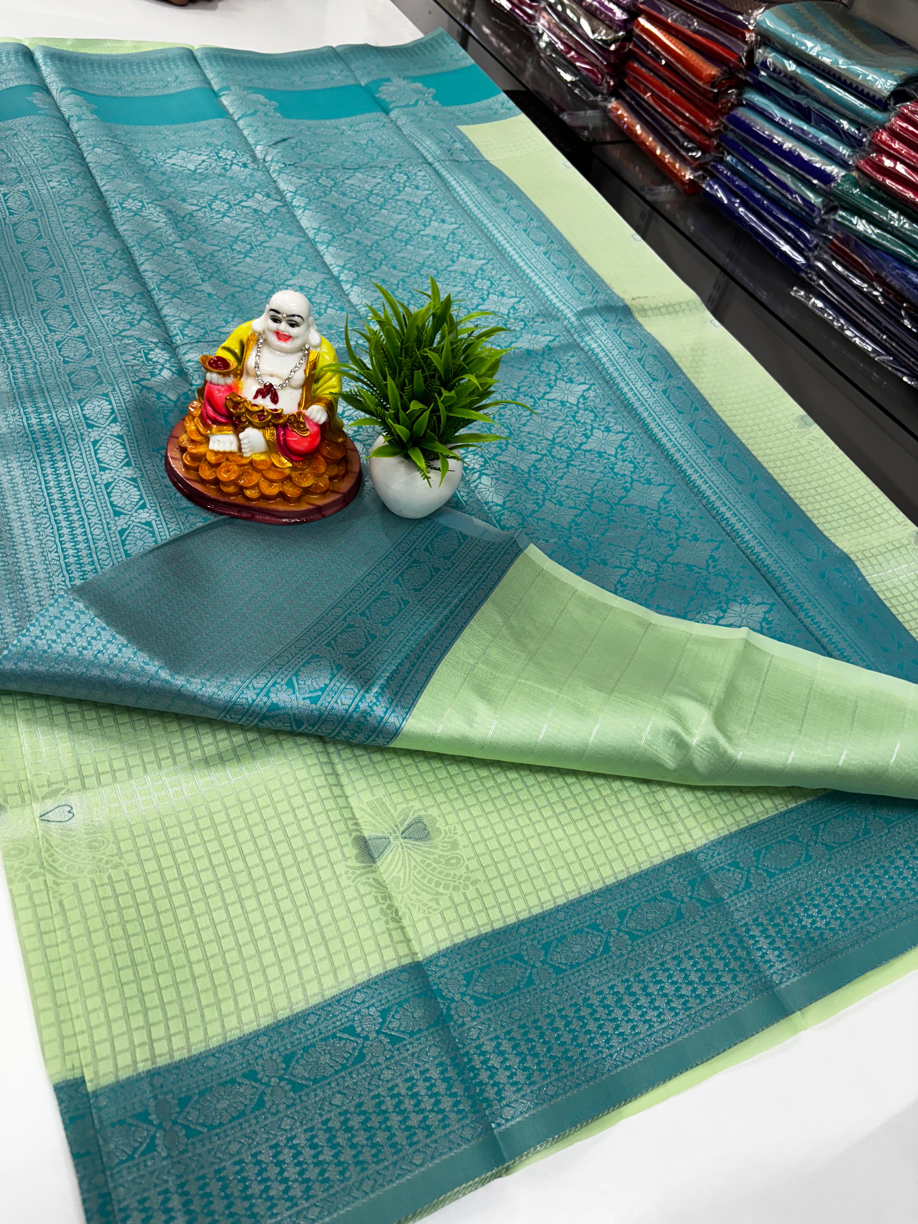 Top Dying Checks Saree – Elegant Designer Weave by Padmavathi Silks and Sarees