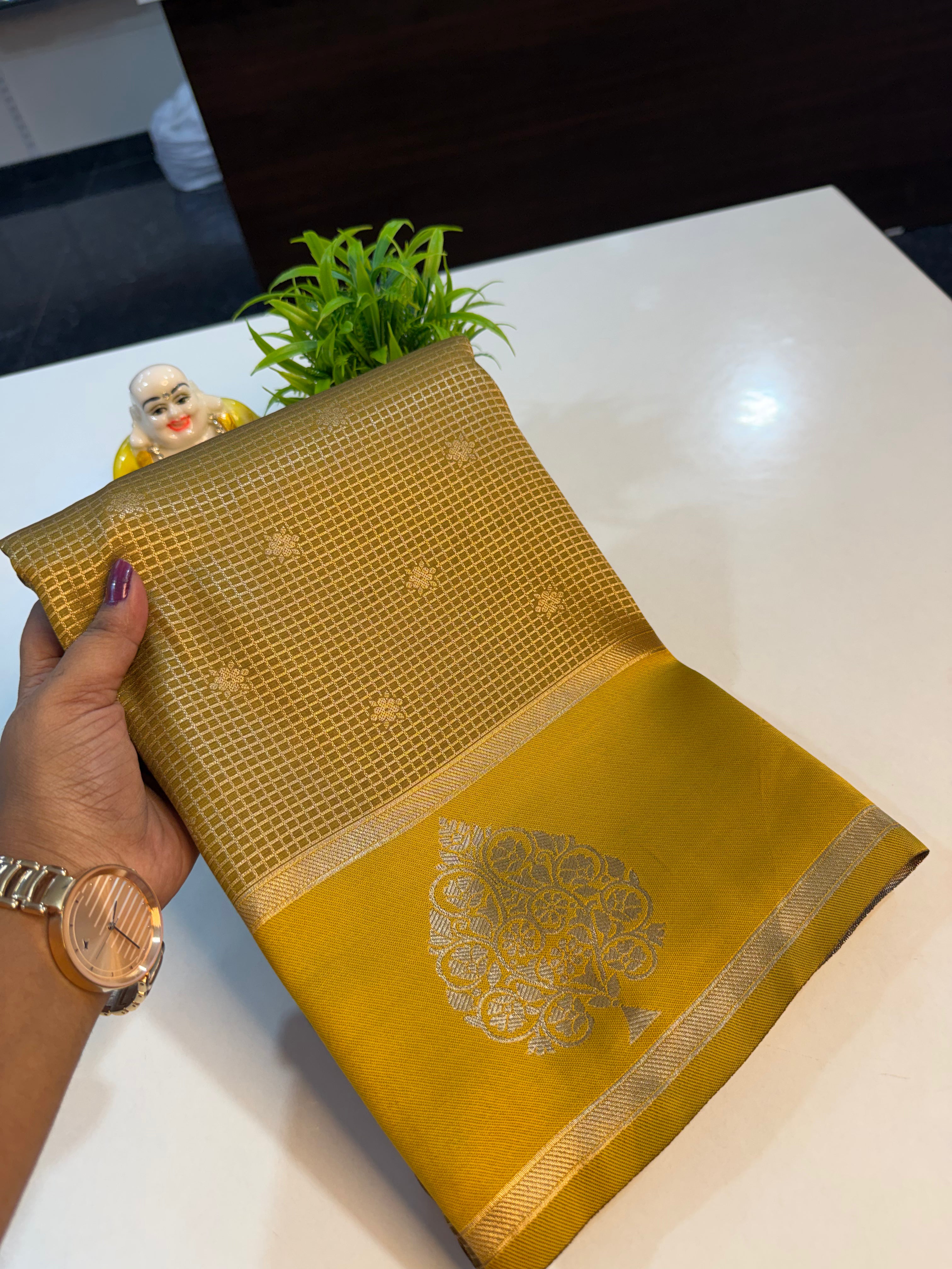 Beautiful Semi Silk Saree with Checks &amp; Buttas | Rich Pallu…