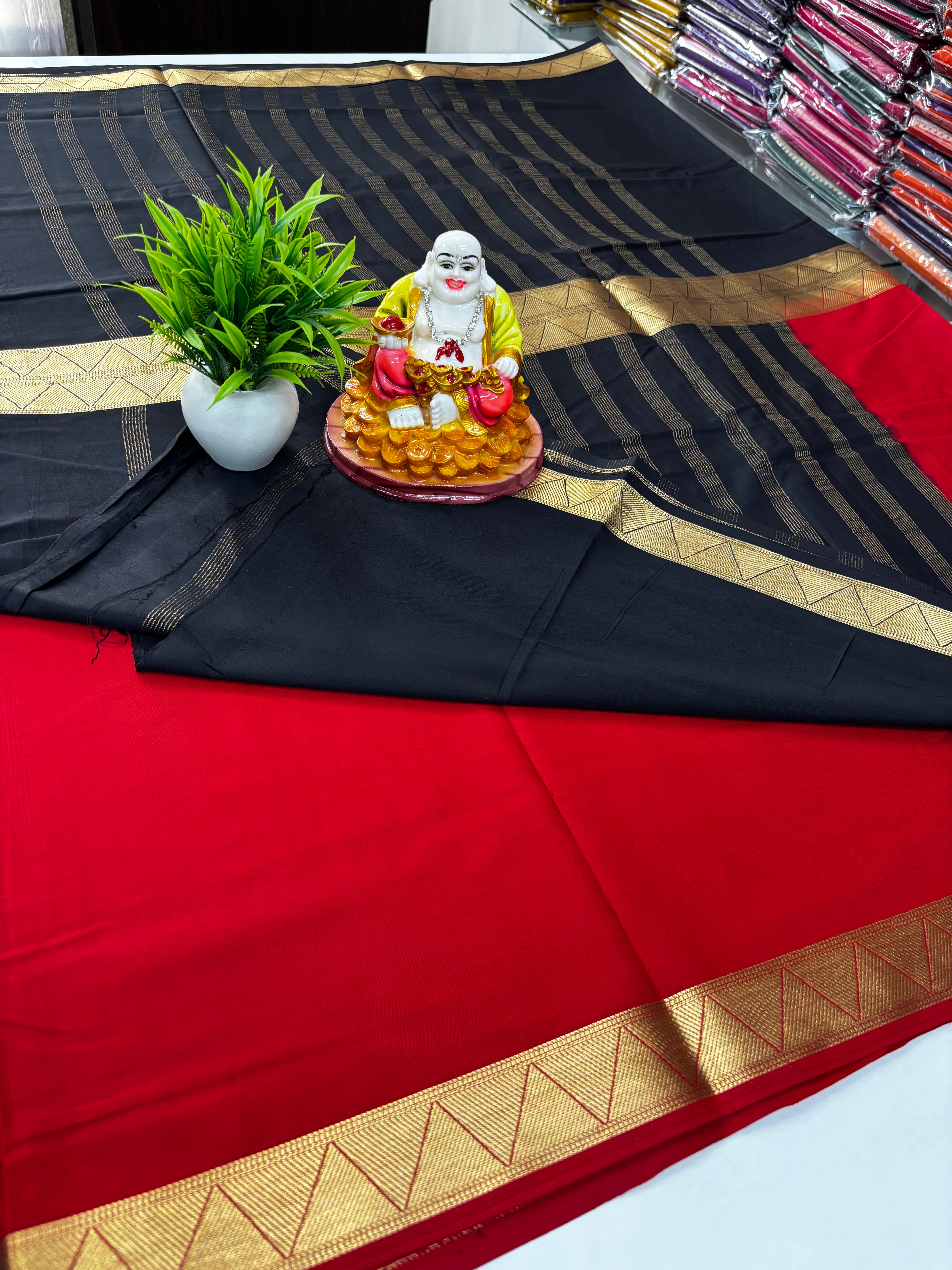 2D Semi Crepe Saree with Elegant Contrast Colors – Padmavathi Silks & Sarees