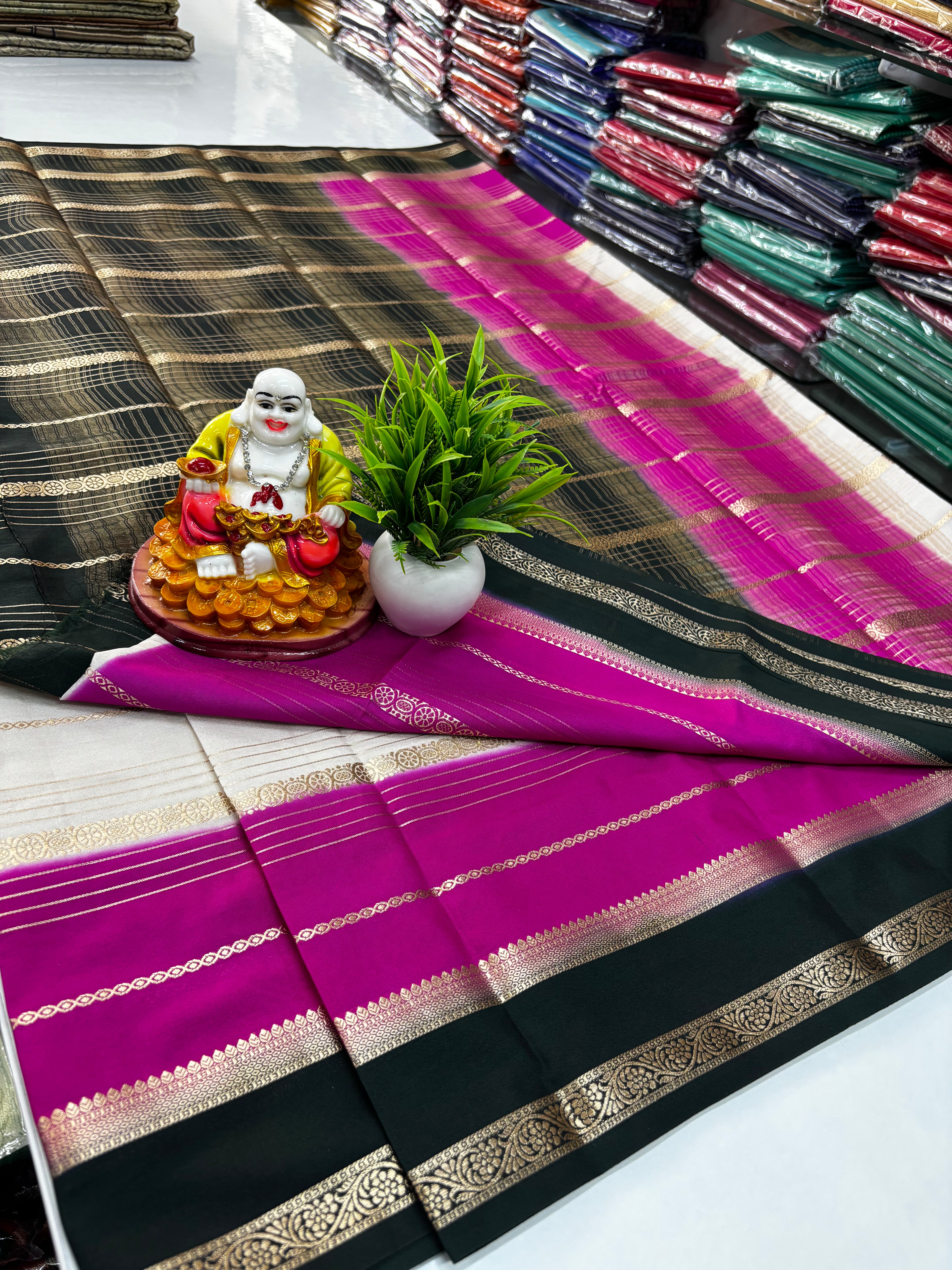 3D Semi Crepe Saree with Beautiful Color Combination – Padmavathi Silks and Sarees