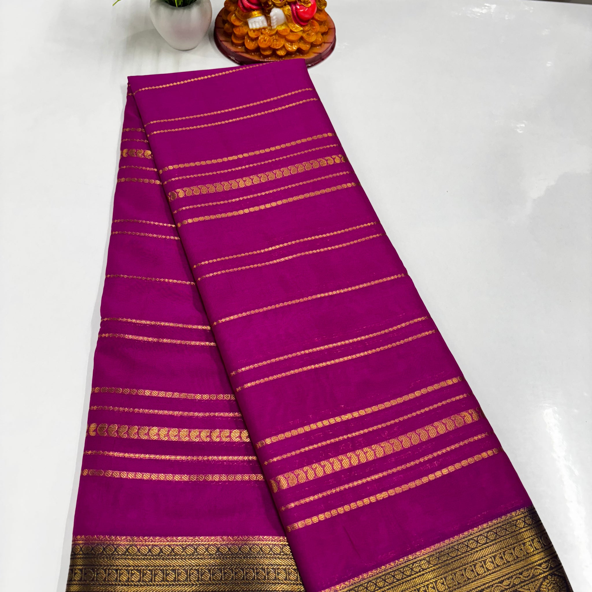 Elegant Semi Crepe Saree with Beautiful Stripes – Padmavathi Silks and Sarees
