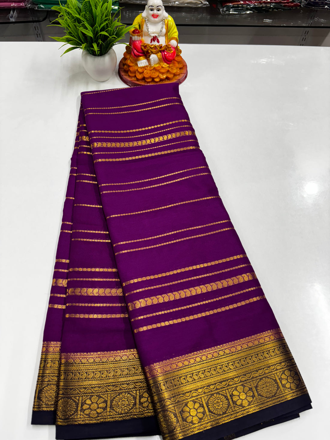 Elegant Semi Crepe Saree with Beautiful Stripes – Padmavathi Silks and Sarees