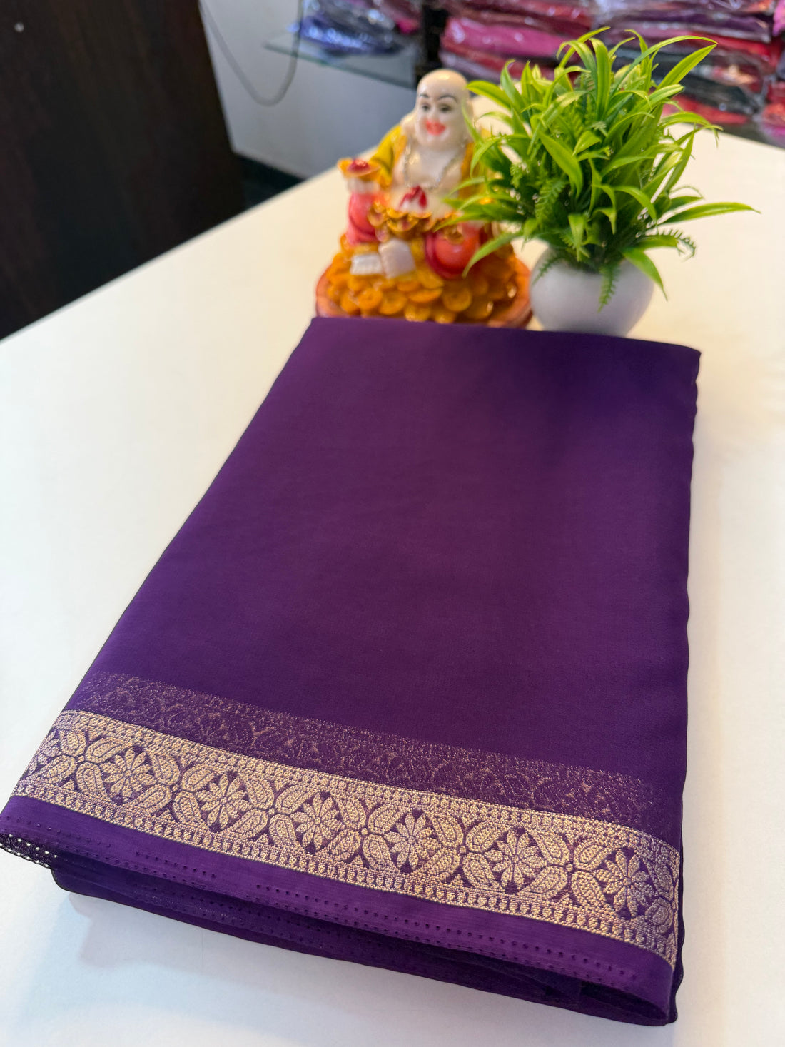 Beautiful Chiffon Saree with Small Border & Chit Pallu | Padmavathi Silks and Sarees