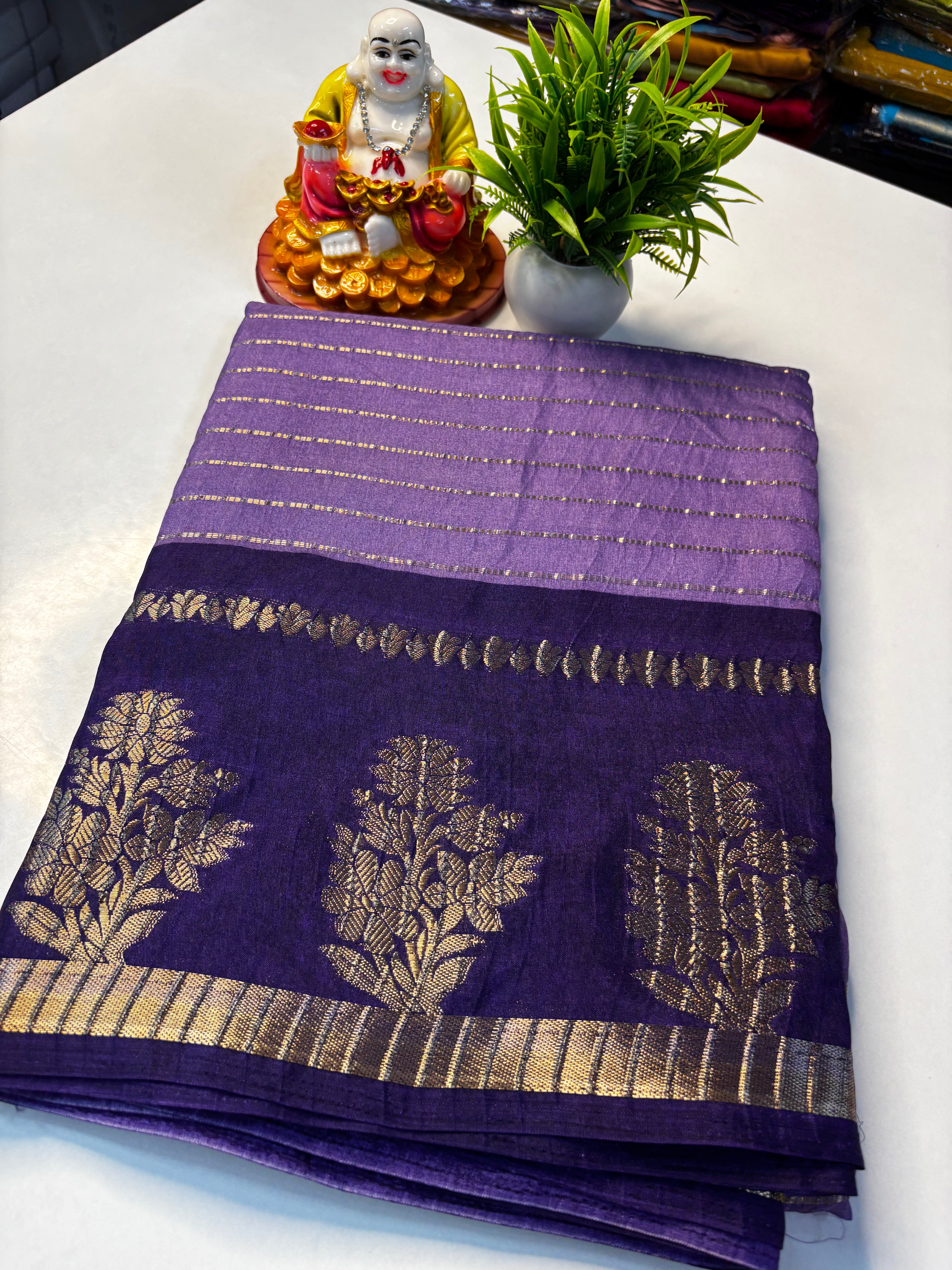 🌸 Elegant Flower Design Silk Cotton Saree 🌸