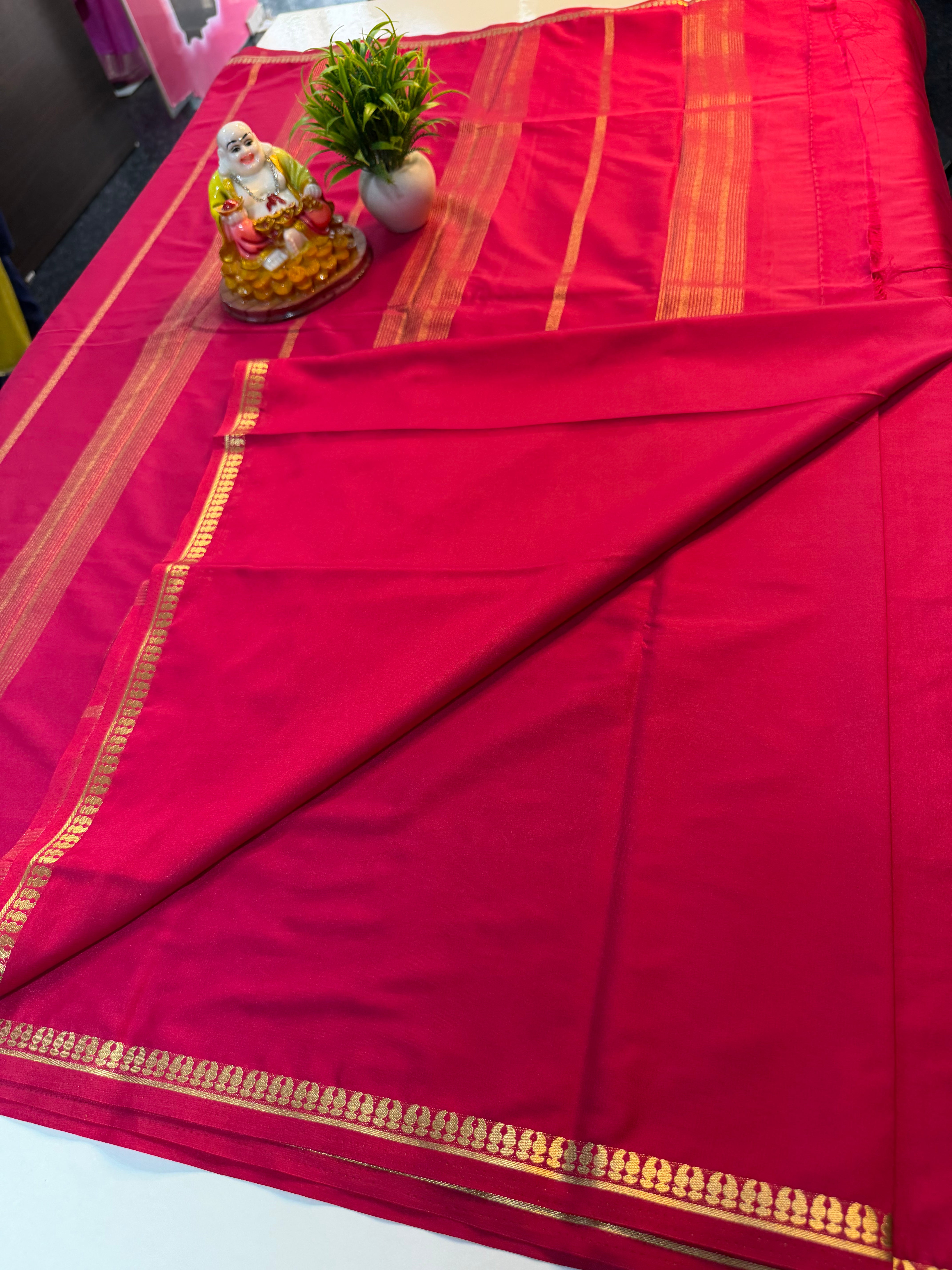 Mysore Crape Silk Saree with Beautiful Small Border & Chit Pallu | Padmavathi Silks and Sarees