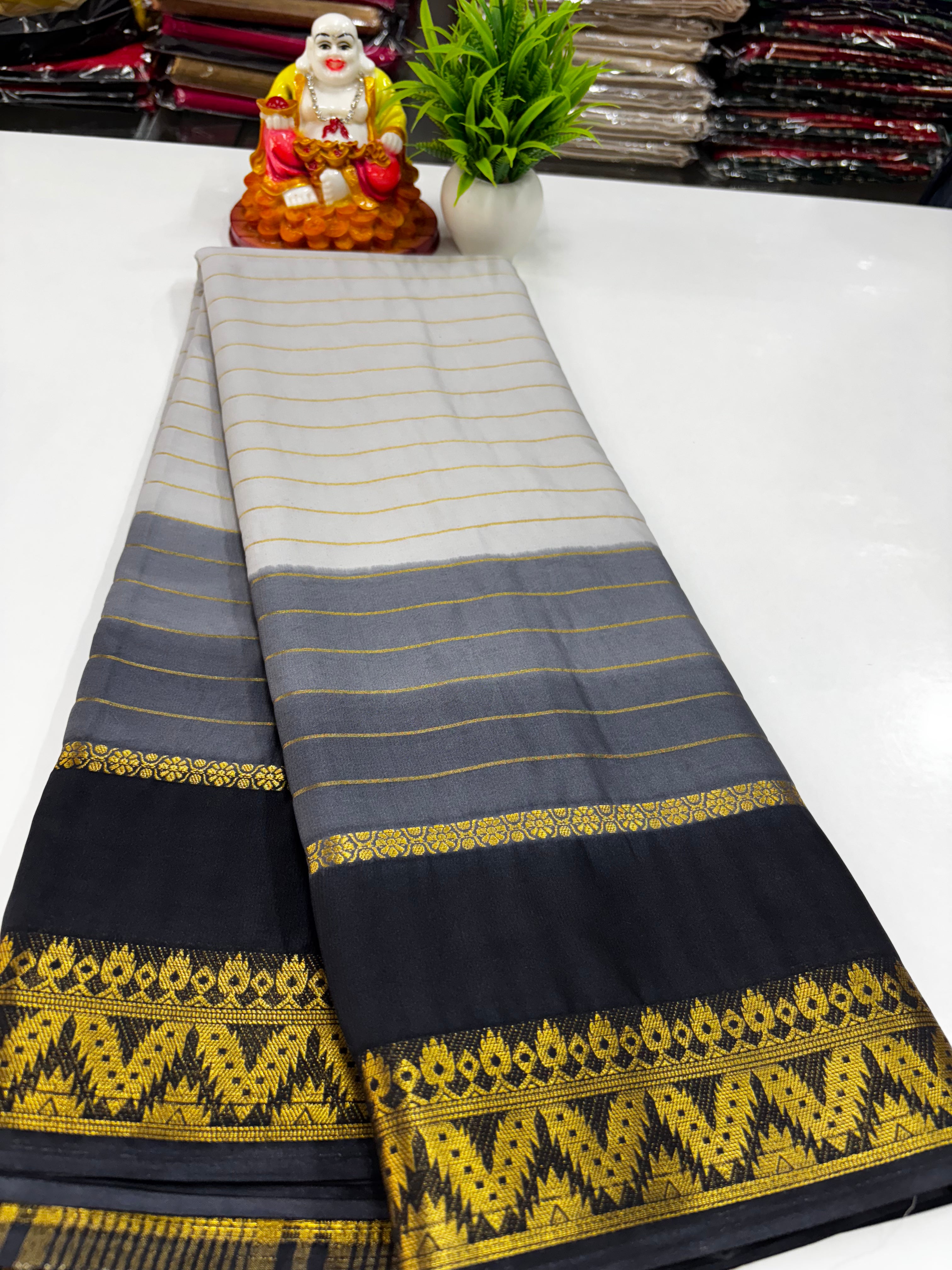 Elegant Semi Mysore Crepe Silk Saree with Contrast Border and Blouse