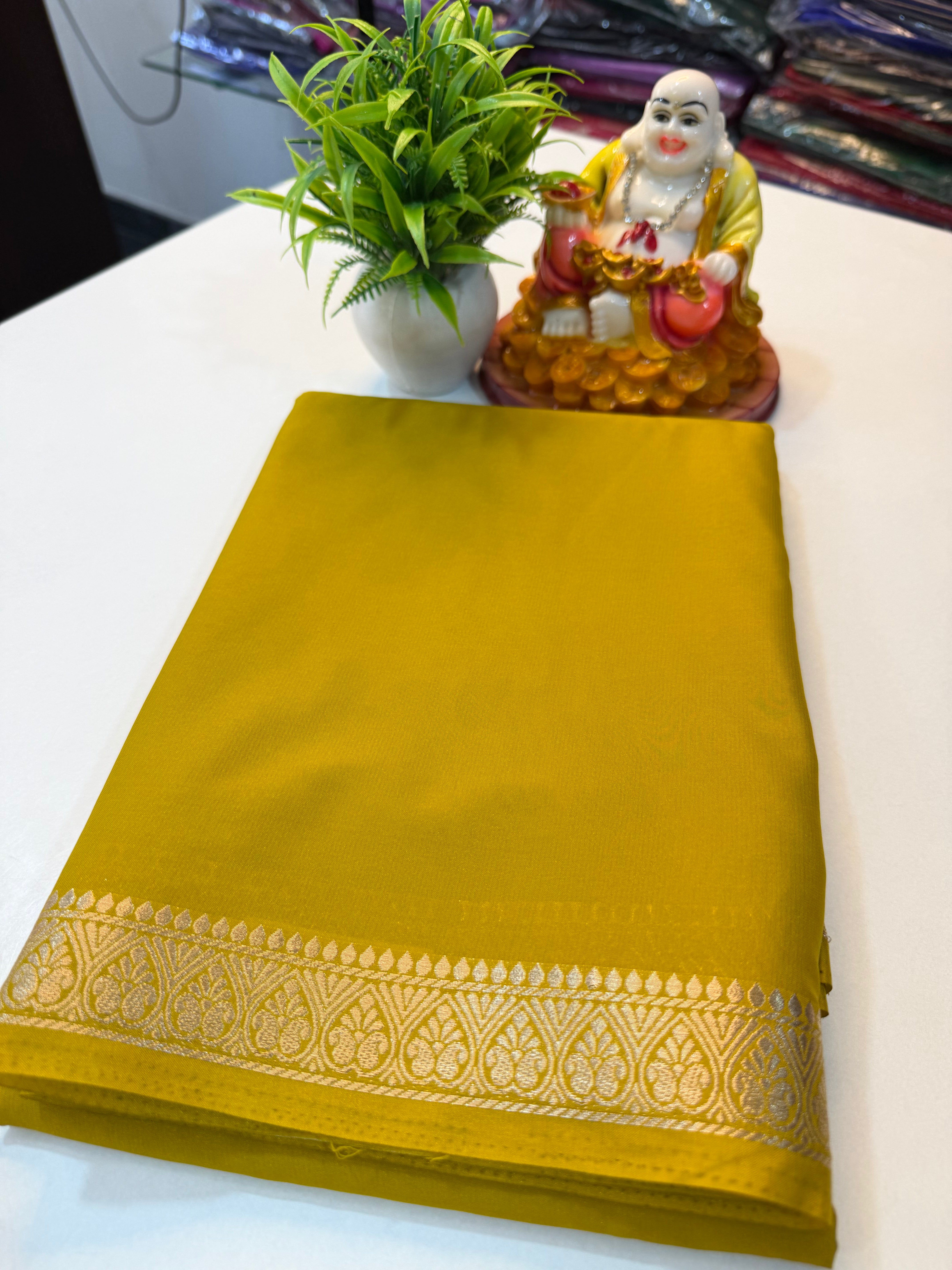 Mysore Crepe Silk Saree with Small Border & Chit Pallu.