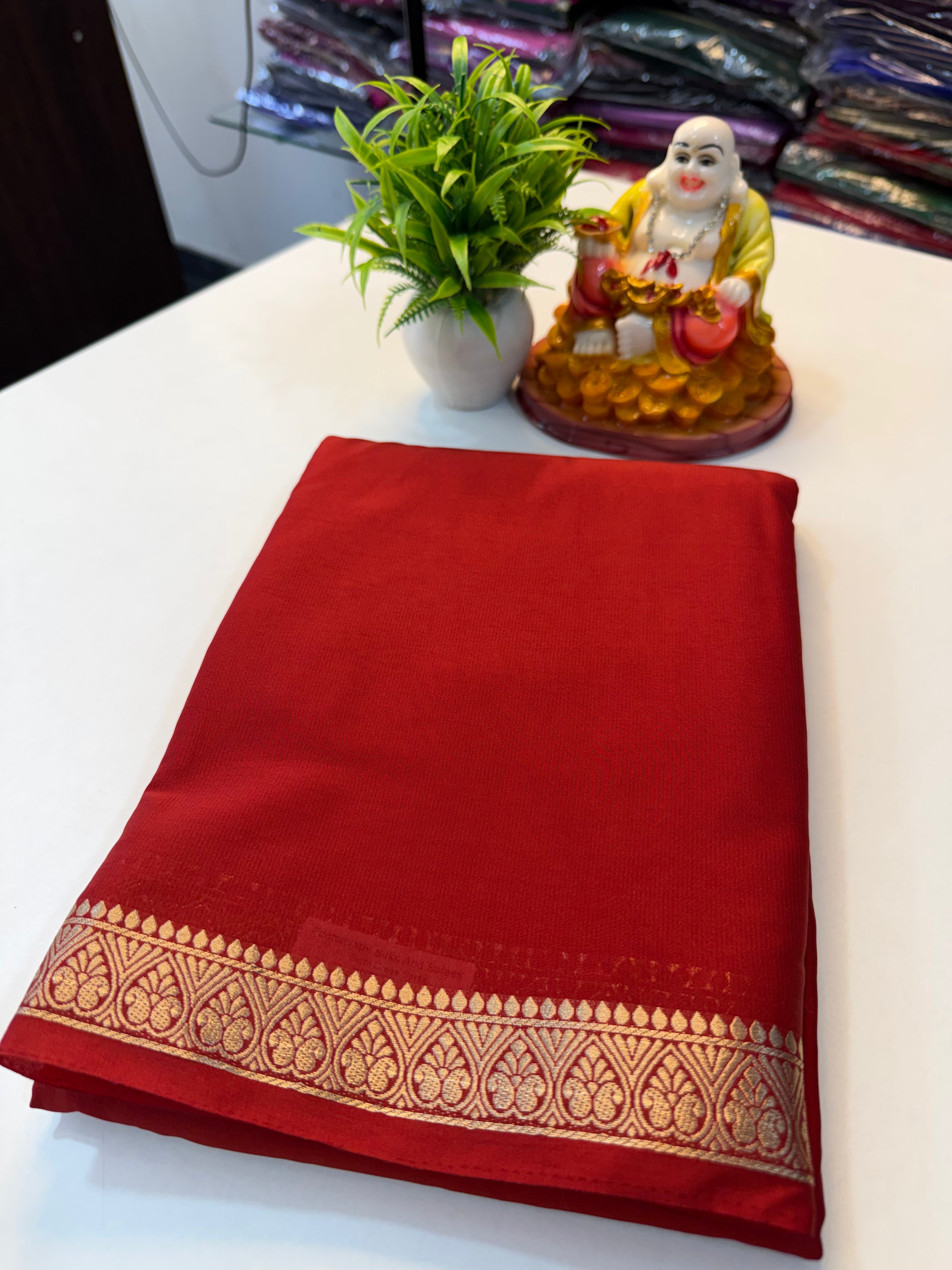 Mysore Crepe Silk Saree with Small Border & Chit Pallu.