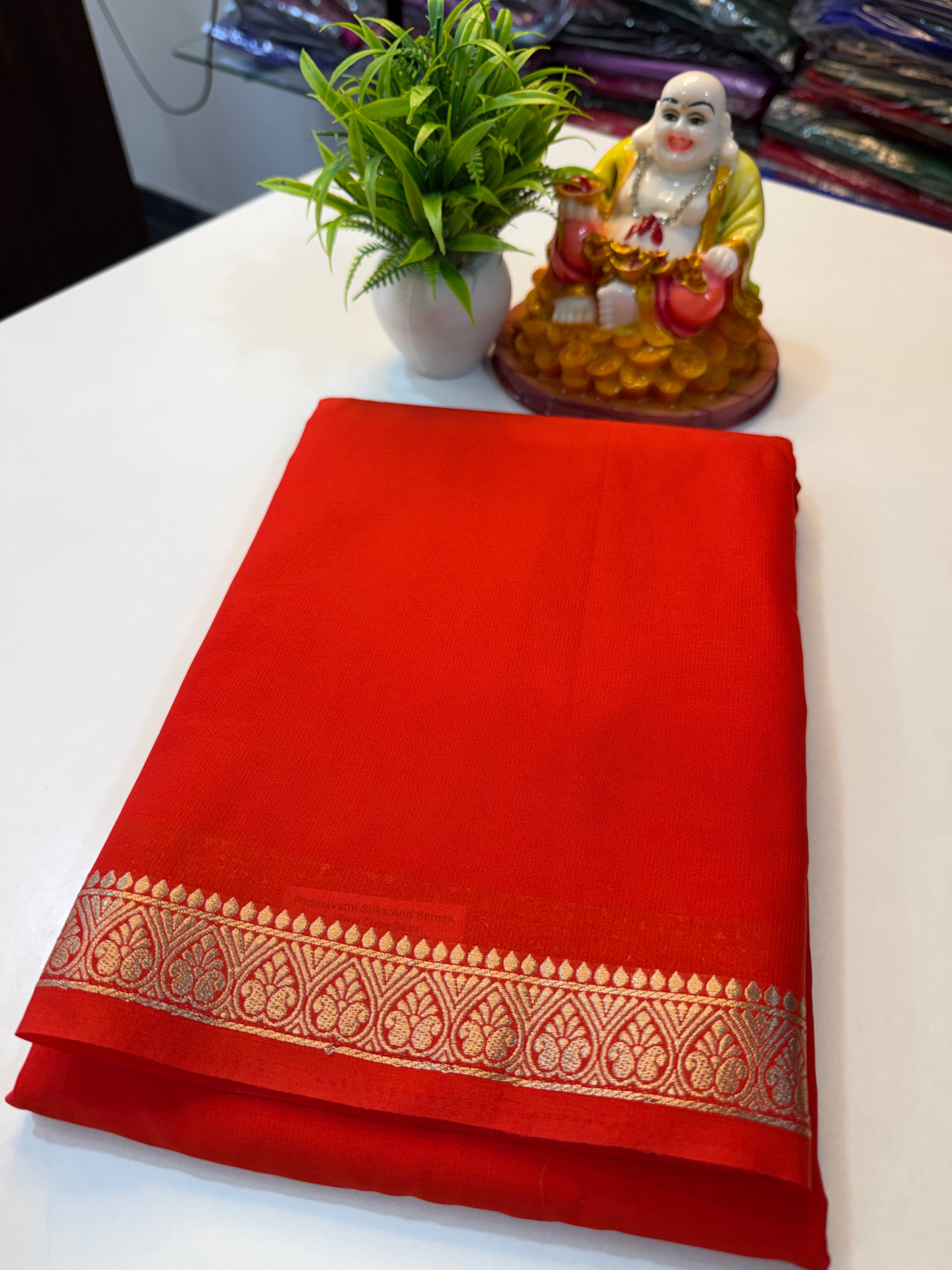 Mysore Crepe Silk Saree with Small Border & Chit Pallu.
