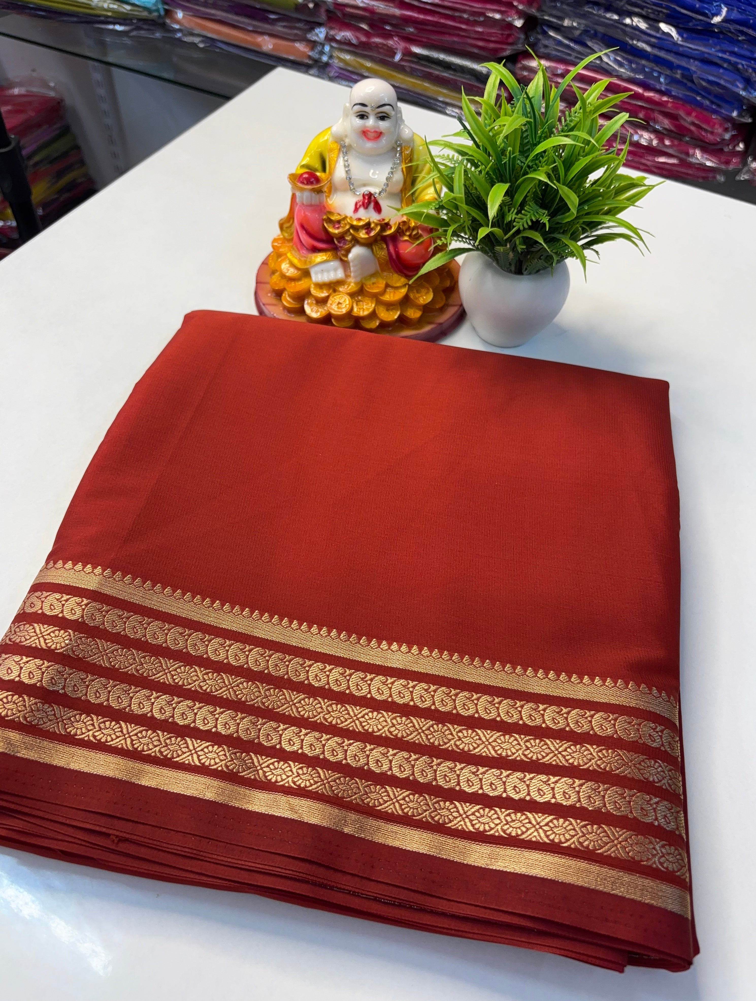 Elegant Mysore Crepe Silk Saree with Traditional Mango Border