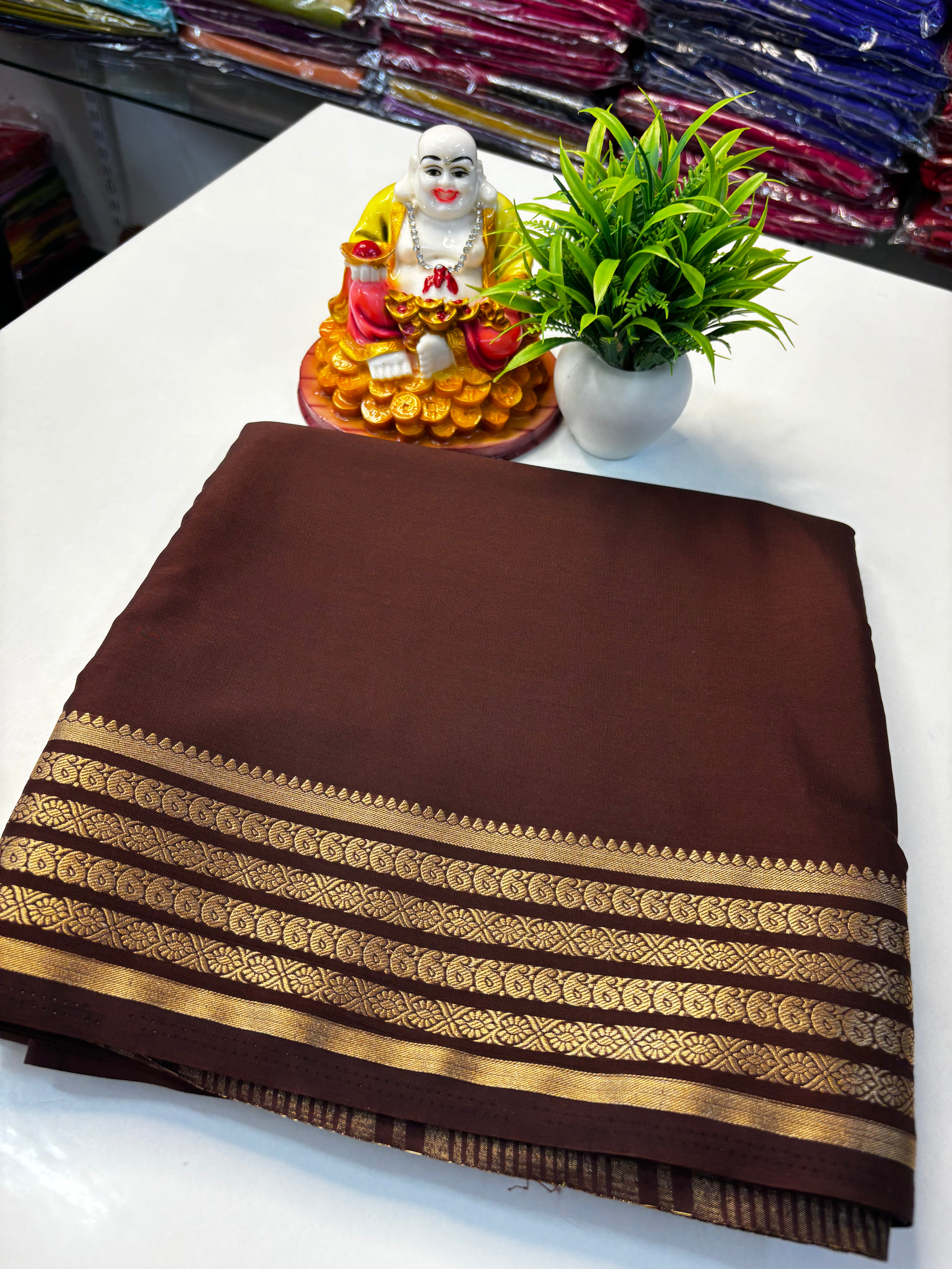 Elegant Mysore Crepe Silk Saree with Traditional Mango Border