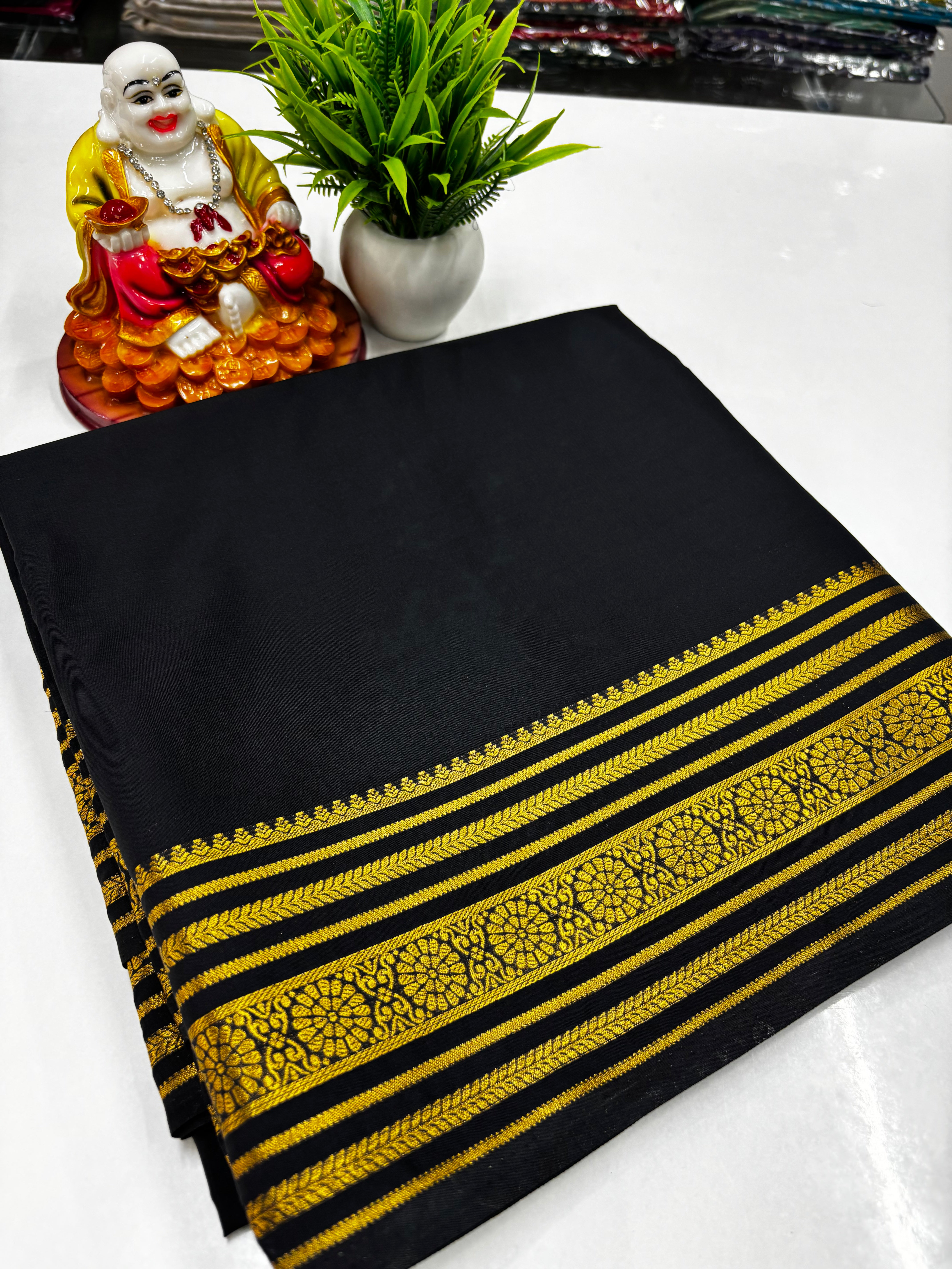 Mysore Crepe Silk Saree with Beautiful Border & Chit Pallu – Padmavathi Silks and Sarees