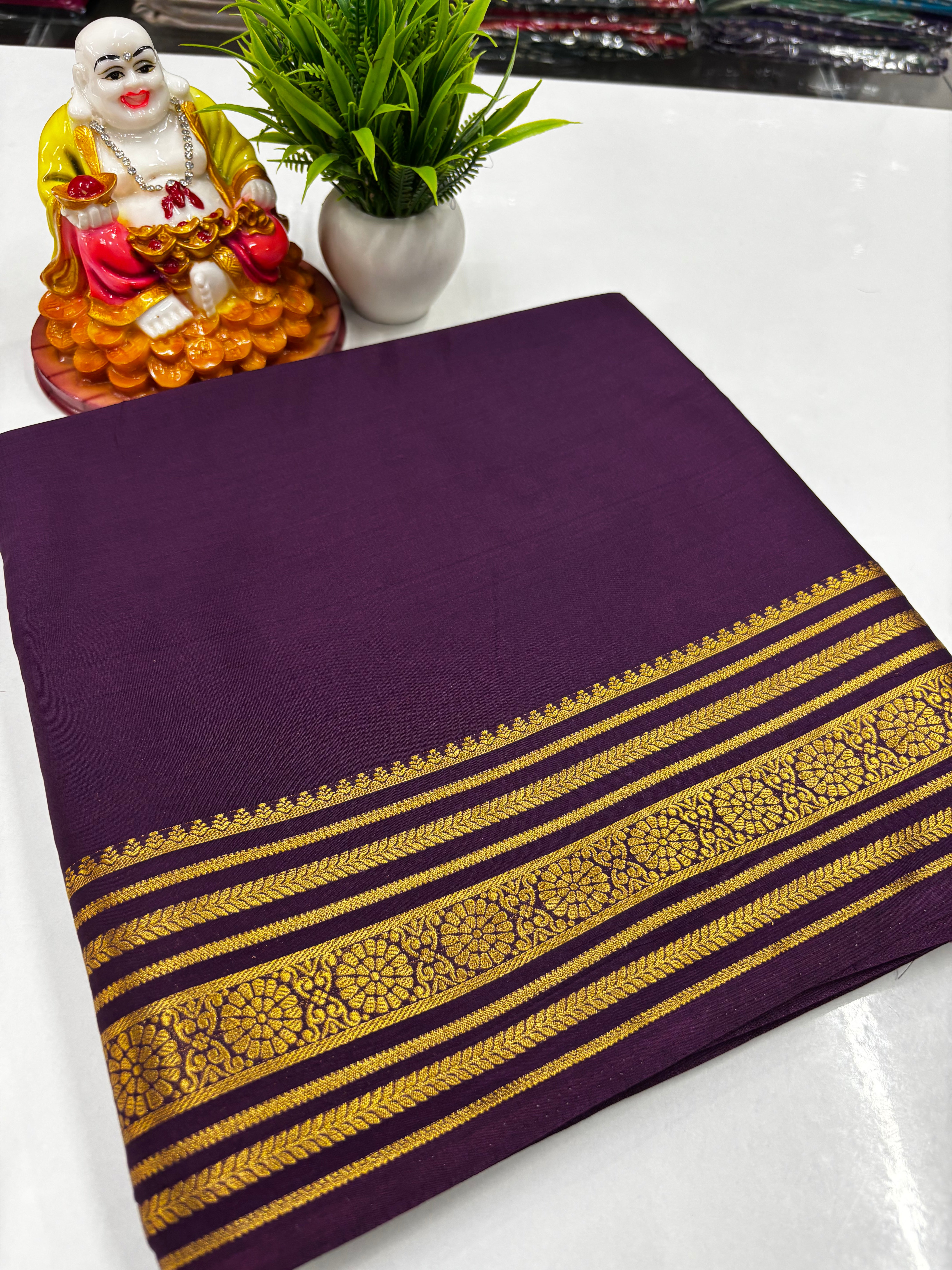 Mysore Crepe Silk Saree with Beautiful Border & Chit Pallu – Padmavathi Silks and Sarees