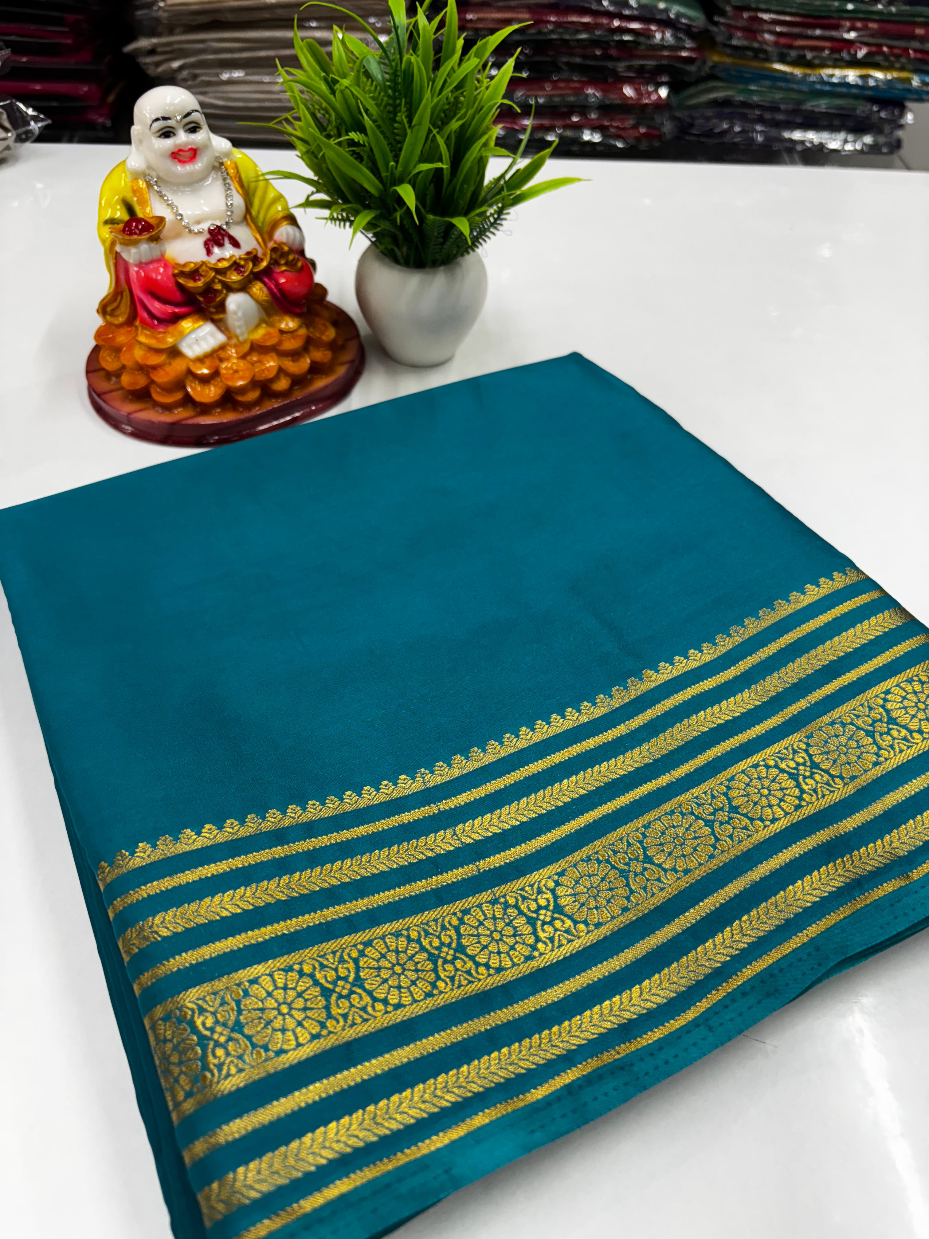 Mysore Crepe Silk Saree with Beautiful Border & Chit Pallu – Padmavathi Silks and Sarees