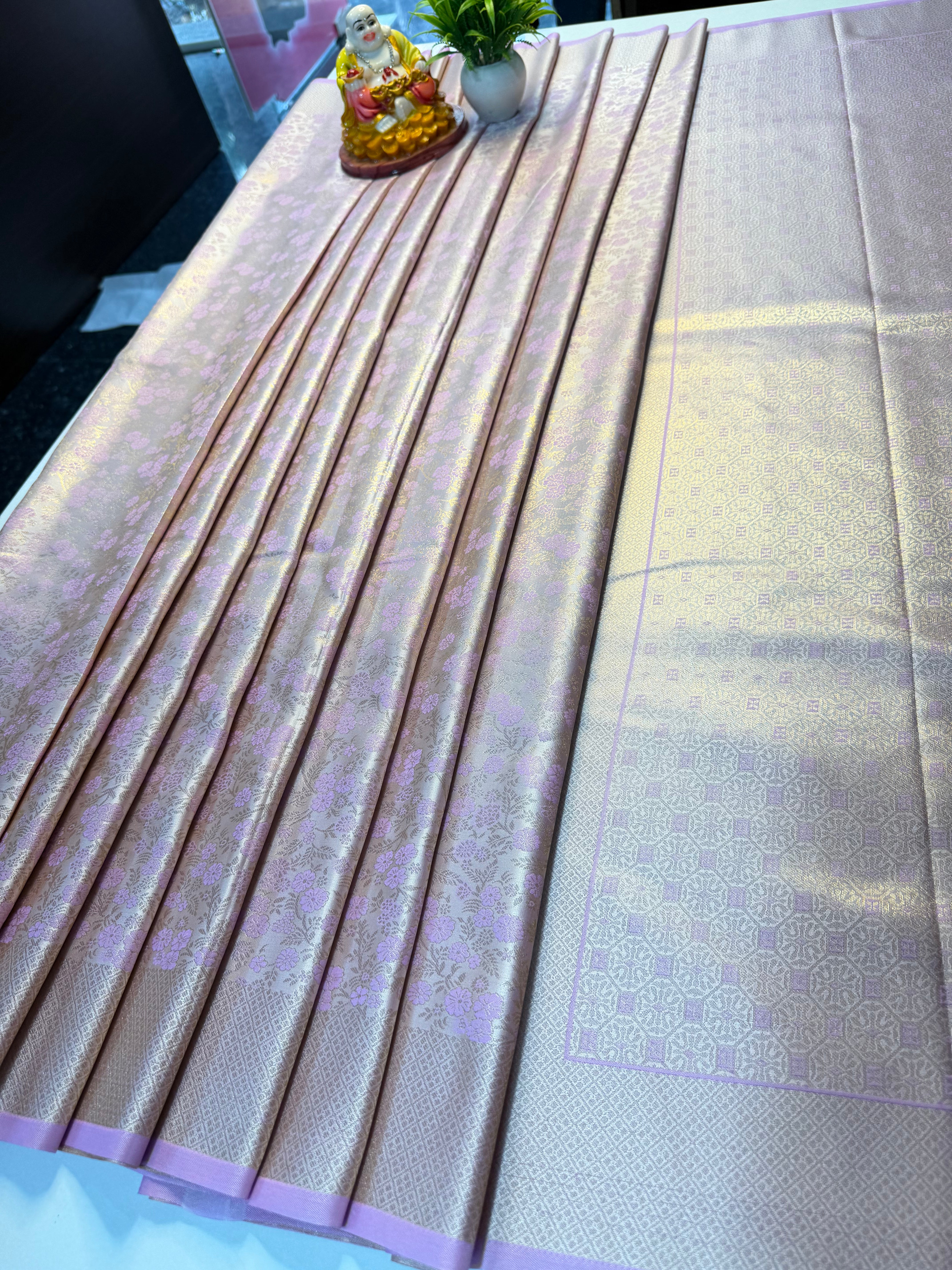 Premium Satin Saree with Rich Pallu…