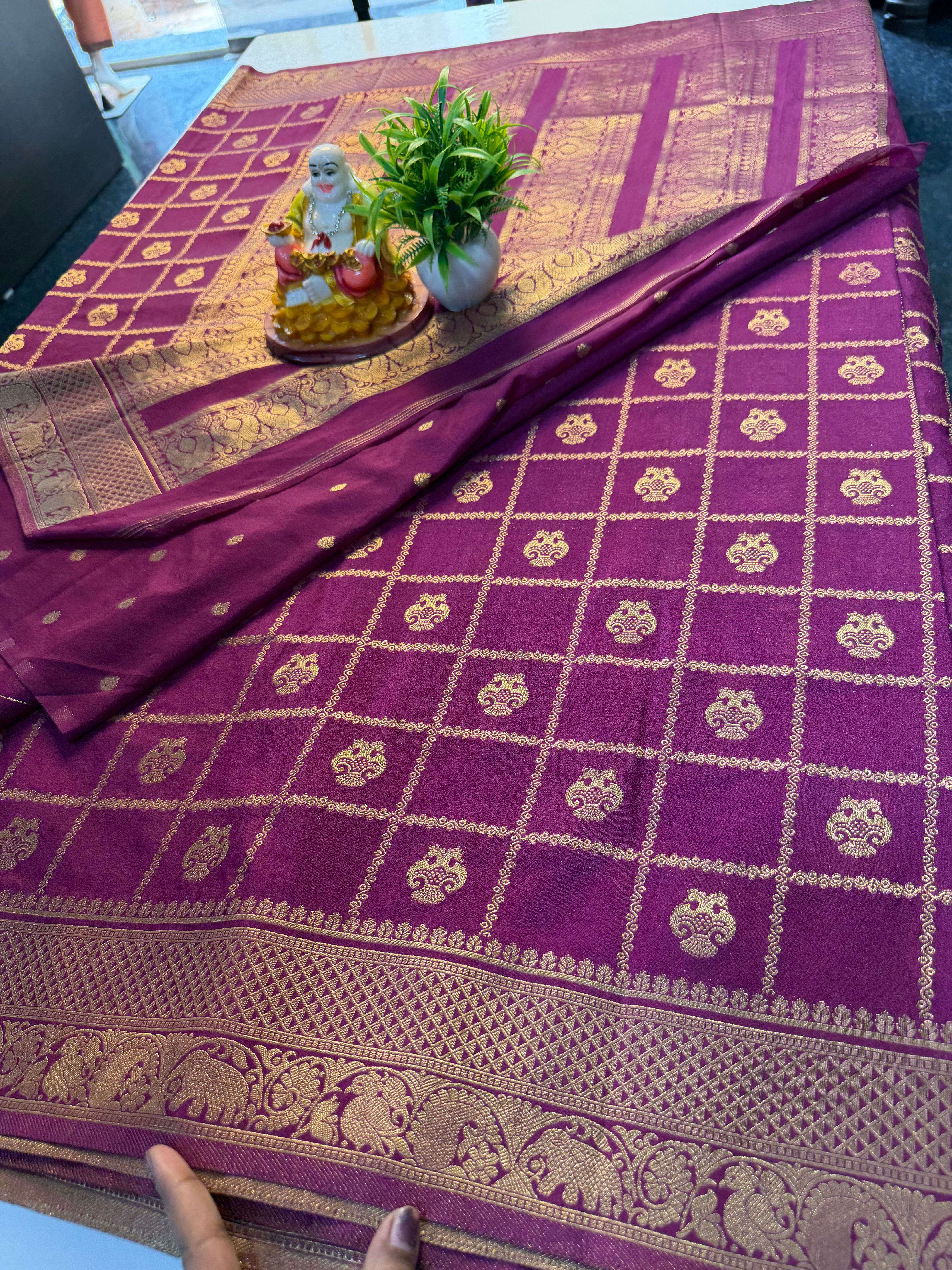 Premium Georgette Saree with Checks, Gandaberunda Design &amp; Rich Pallu