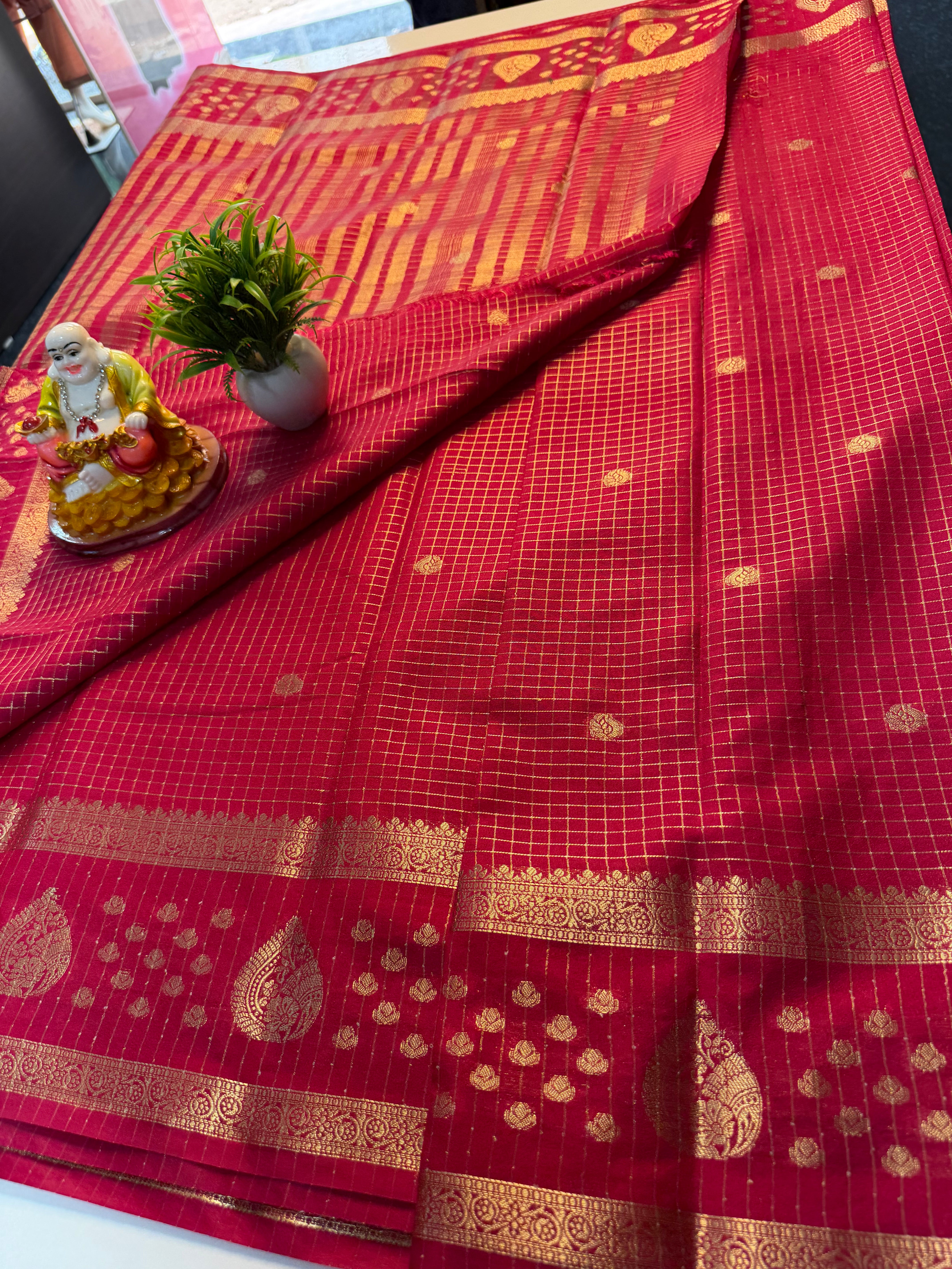Beautiful Mysore Crepe Silk Saree with Checks, Buttas &amp; Rich Pallu…
